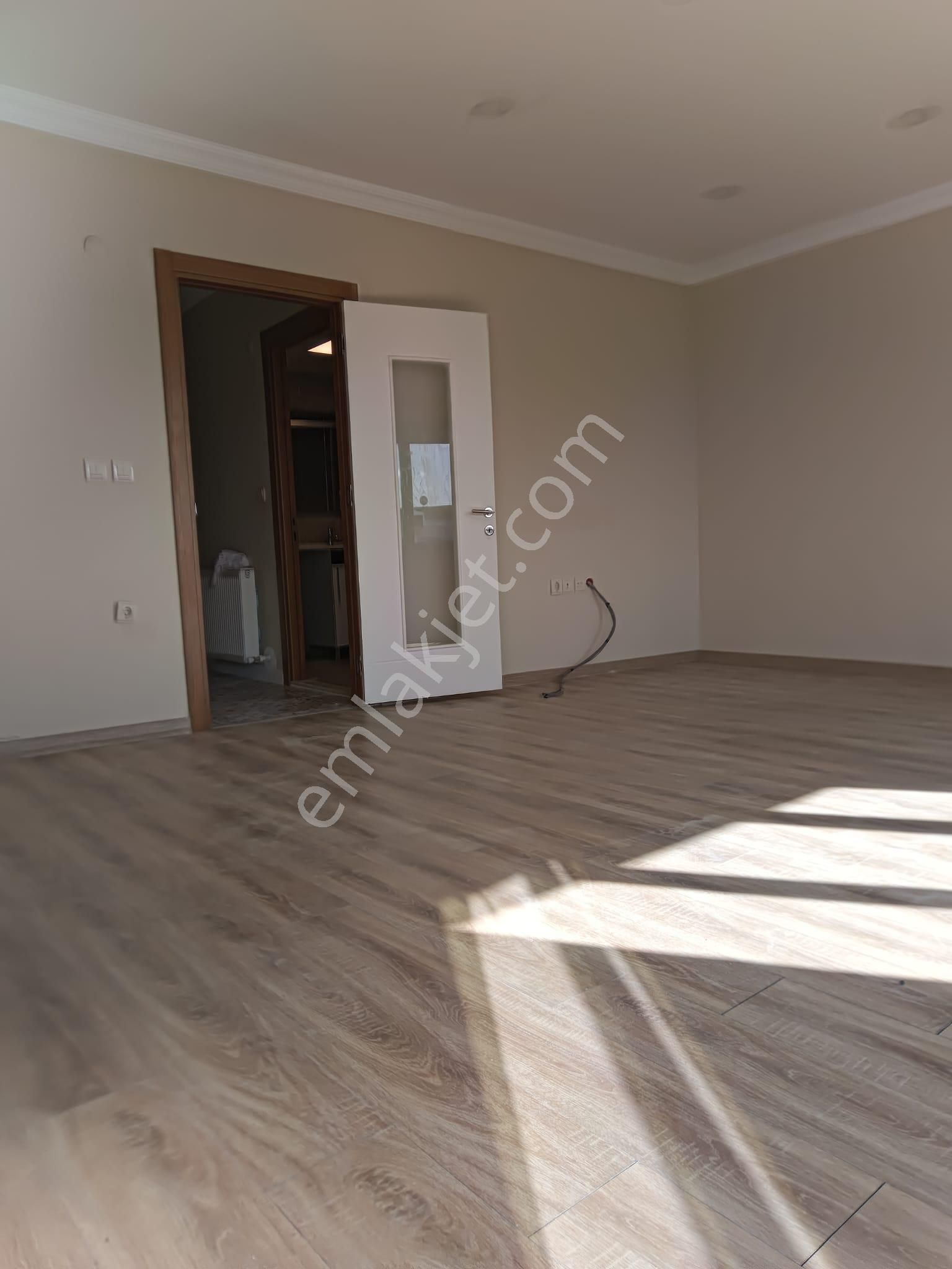 Menderes Turyap'tan Barbaros Mh. 2+1 Bakımlı Kiralık Daire - Görsel 17