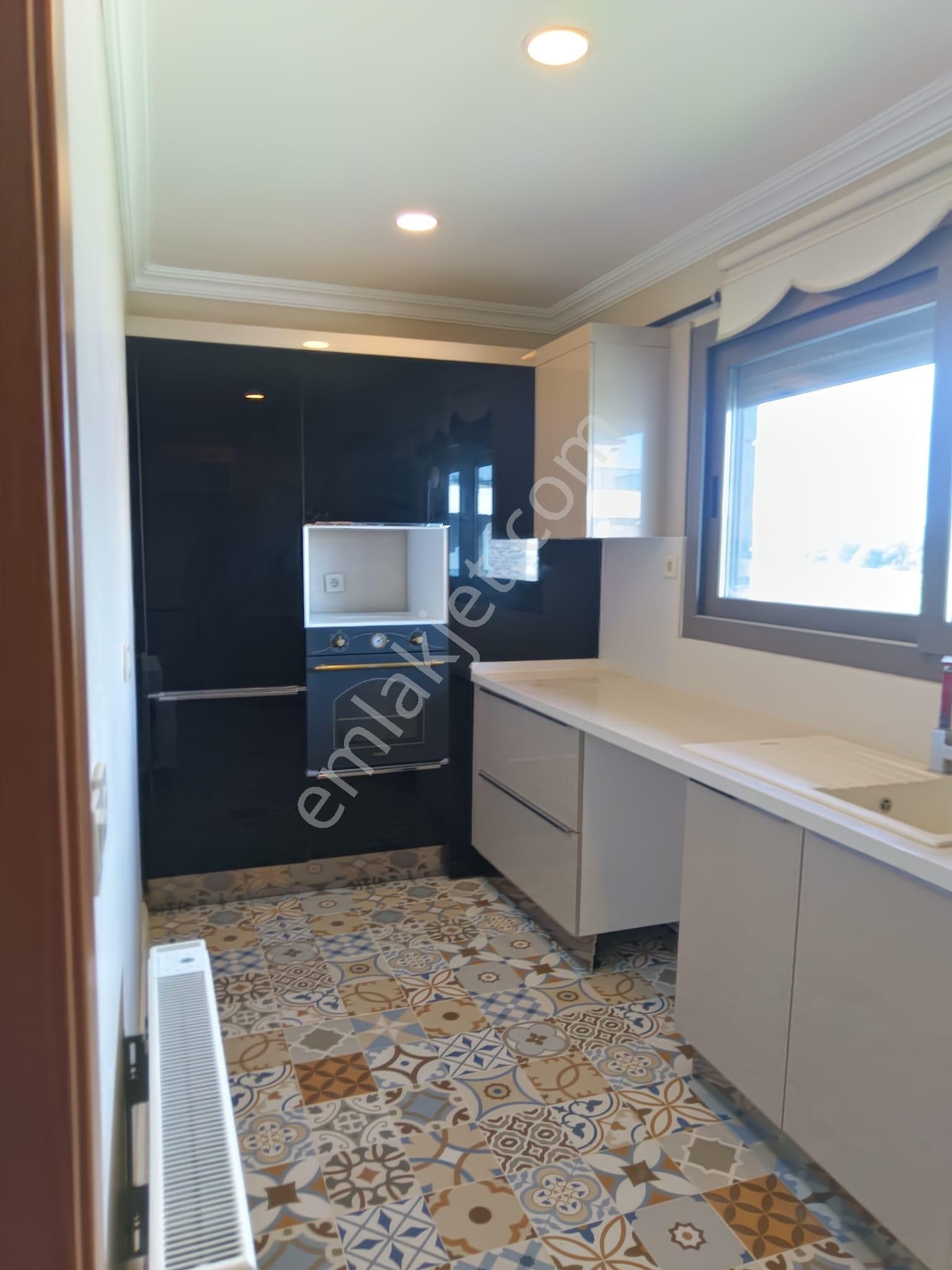 Menderes Turyap'tan Barbaros Mh. 2+1 Bakımlı Kiralık Daire - Görsel 28