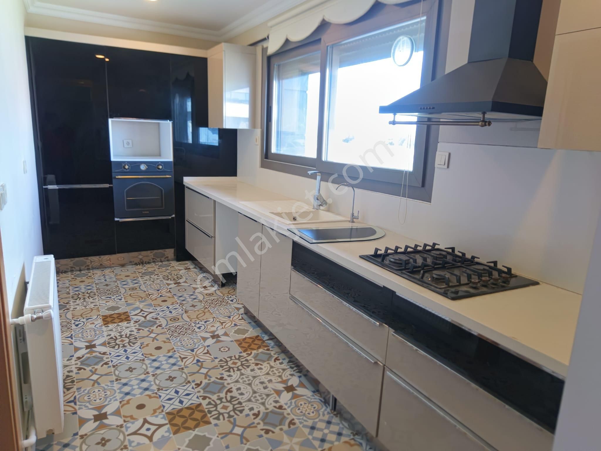 Menderes Turyap'tan Barbaros Mh. 2+1 Bakımlı Kiralık Daire - Görsel 31