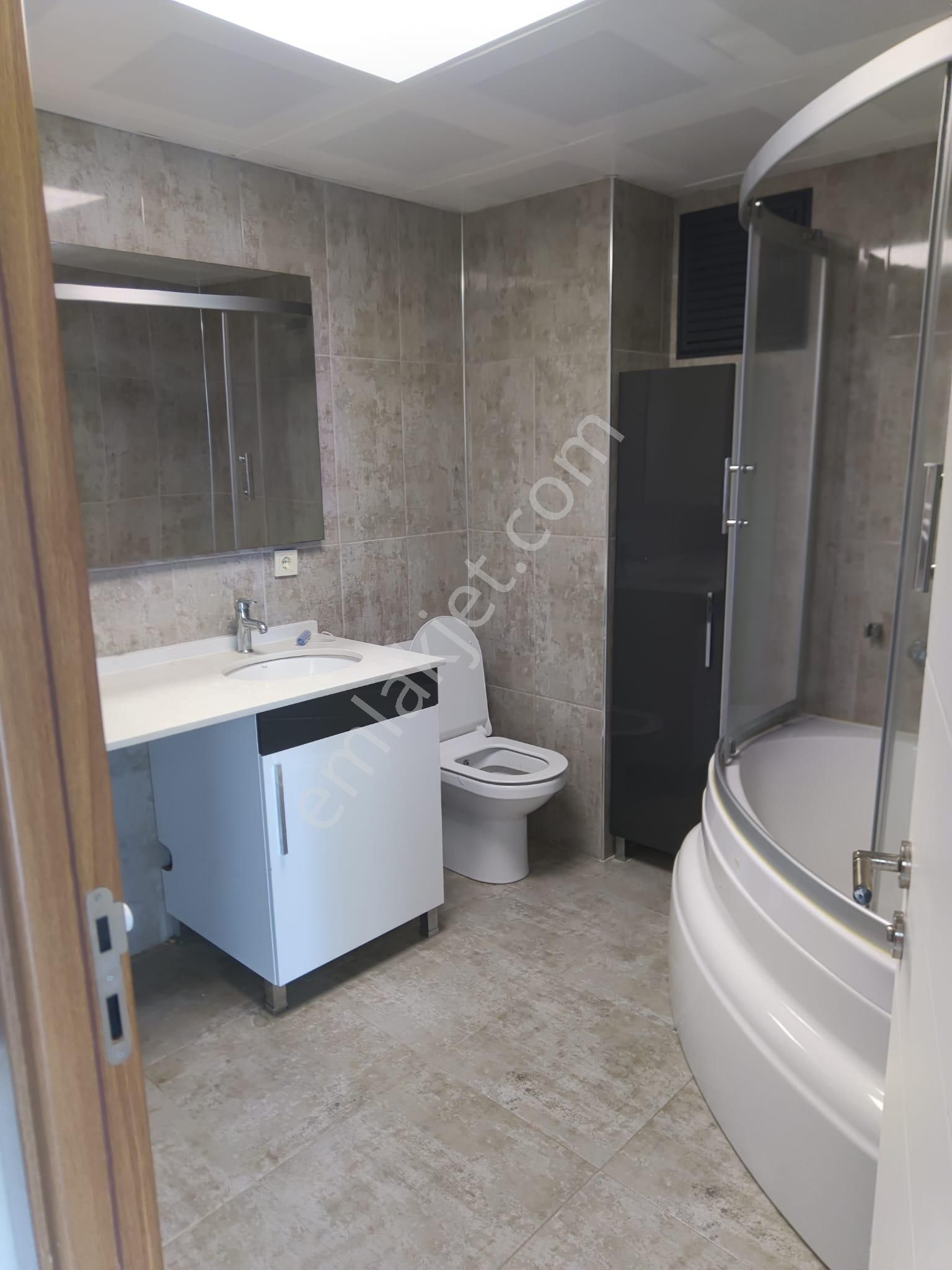 Menderes Turyap'tan Barbaros Mh. 2+1 Bakımlı Kiralık Daire - Görsel 6