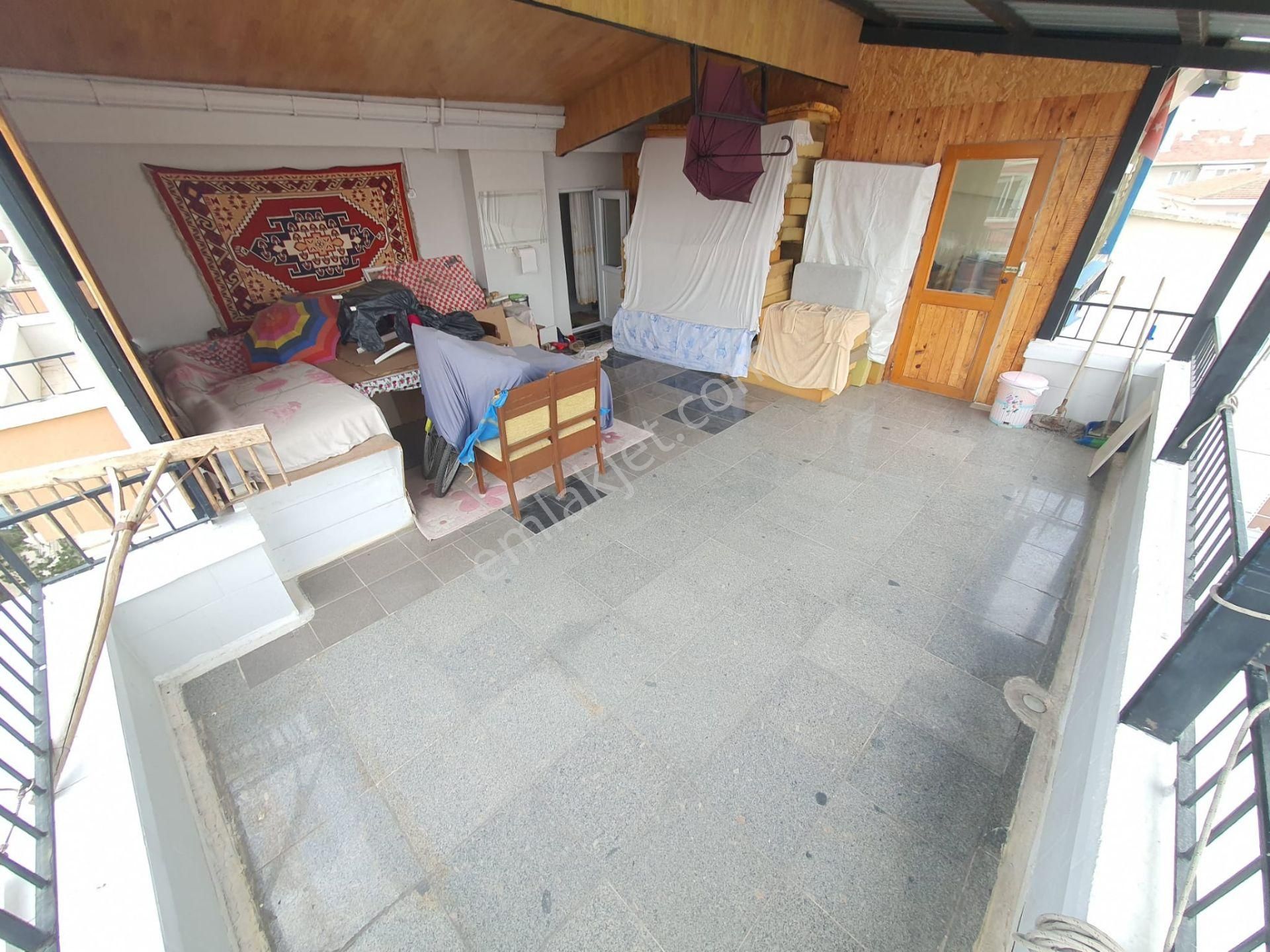 Sincan Malazgirt Mh.de 6+1 Teras Kilerli Cadde Üstü Satılık Daire - Görsel 15