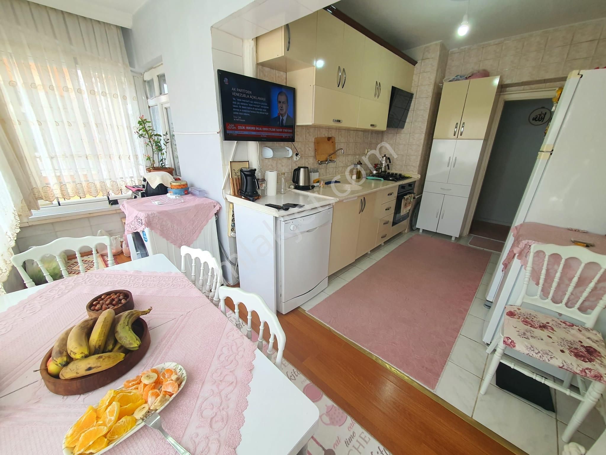 Sincan Malazgirt Mh.de 6+1 Teras Kilerli Cadde Üstü Satılık Daire - Görsel 3