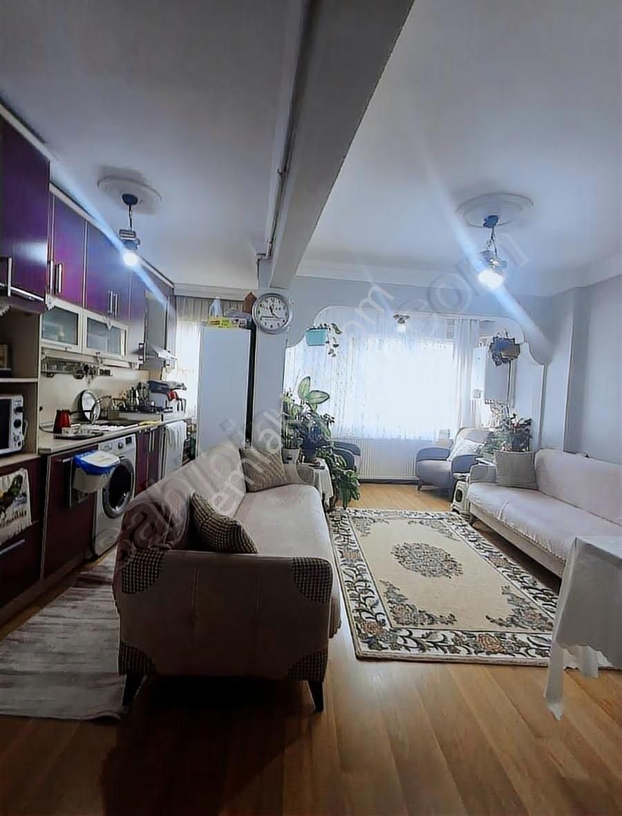 Savaş Emlak'tan Satılık 2+1 Daire - Görsel 9