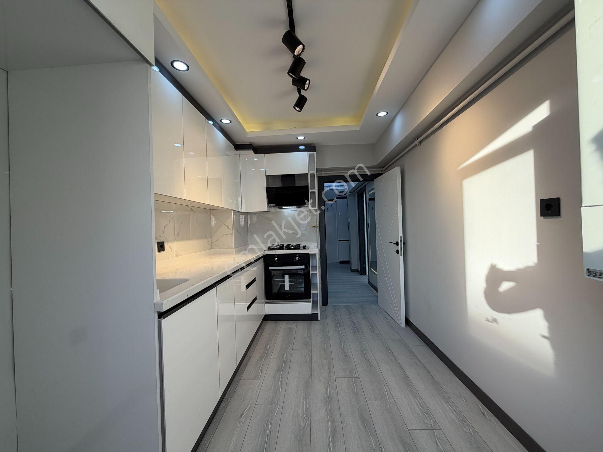 Göktaş'tan█fatih Mah.merkezi Konumda Full Yapılı 1.kat 3+1 Daire - Görsel 5