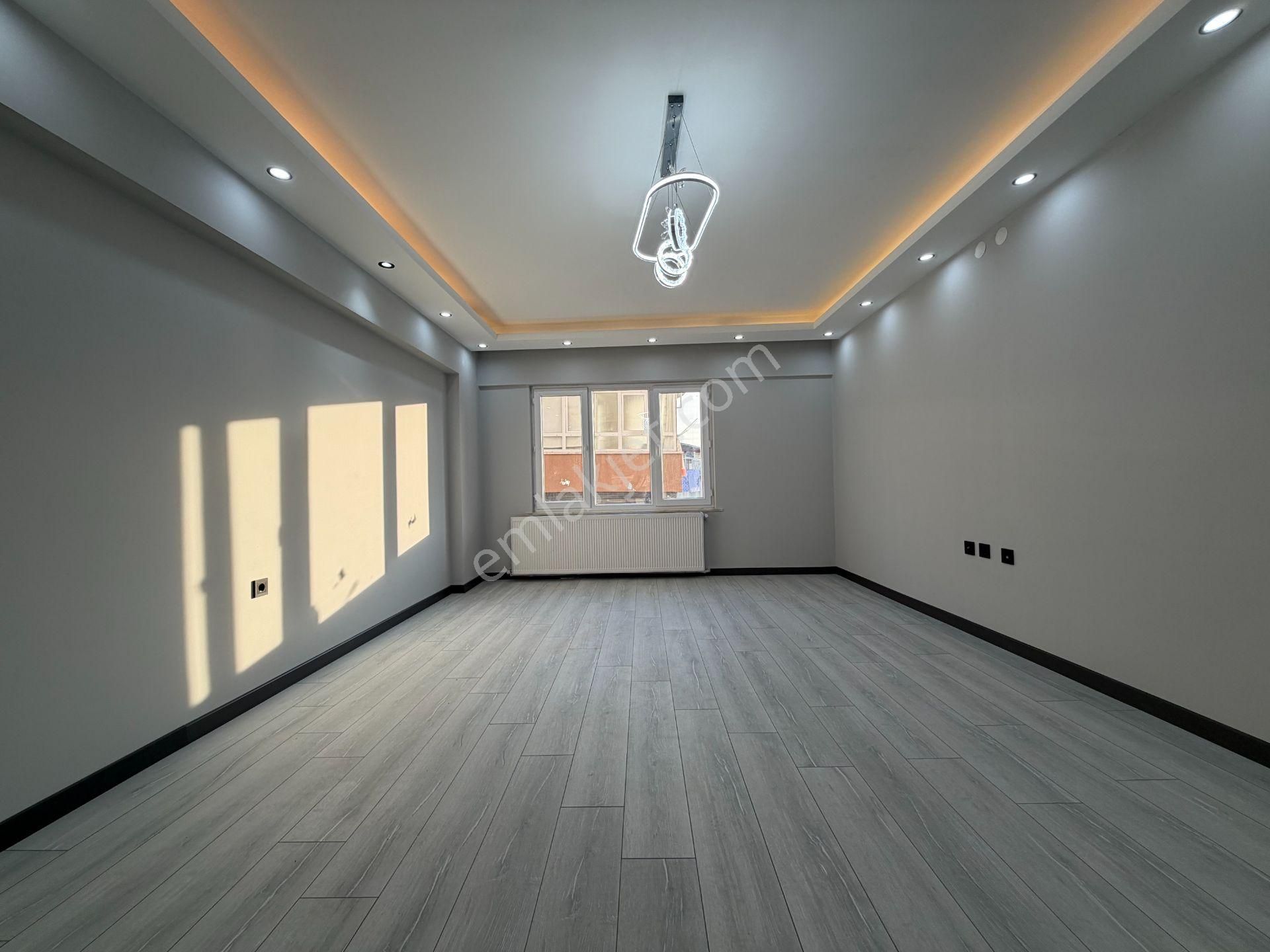 Göktaş'tan█fatih Mah.merkezi Konumda Full Yapılı 1.kat 3+1 Daire - Görsel 10