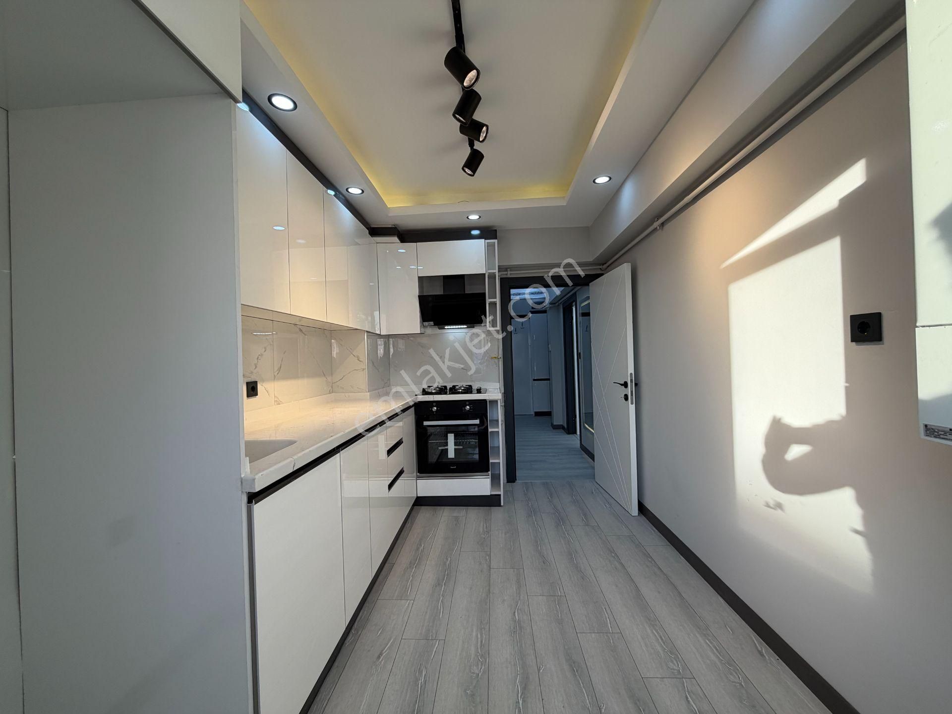 Göktaş'tan█fatih Mah.merkezi Konumda Full Yapılı 1.kat 3+1 Daire - Görsel 7