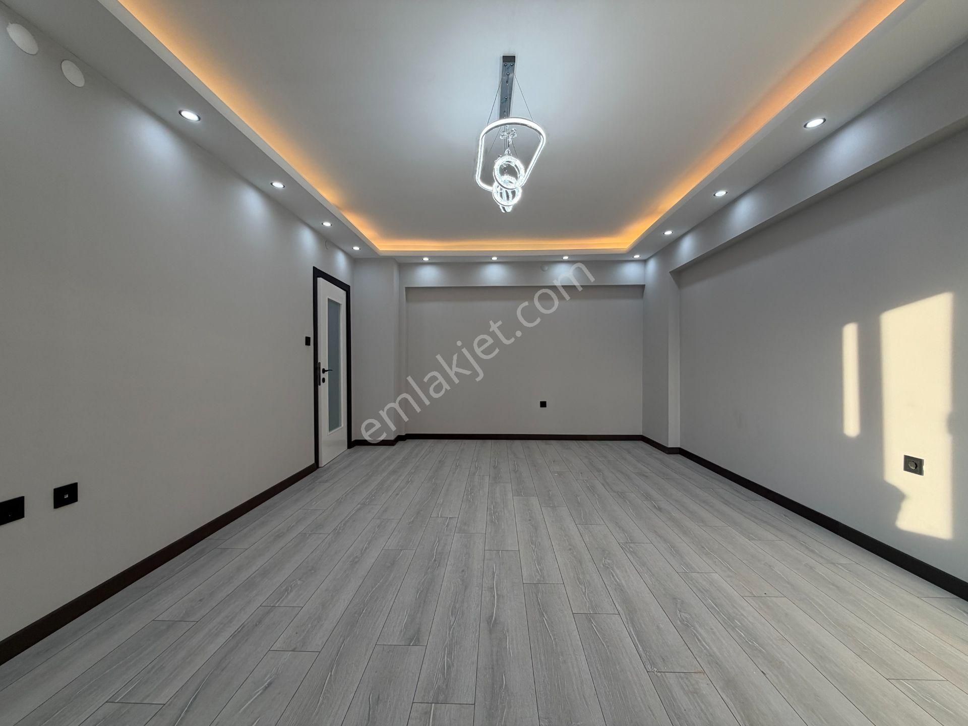 Göktaş'tan█fatih Mah.merkezi Konumda Full Yapılı 1.kat 3+1 Daire - Görsel 11