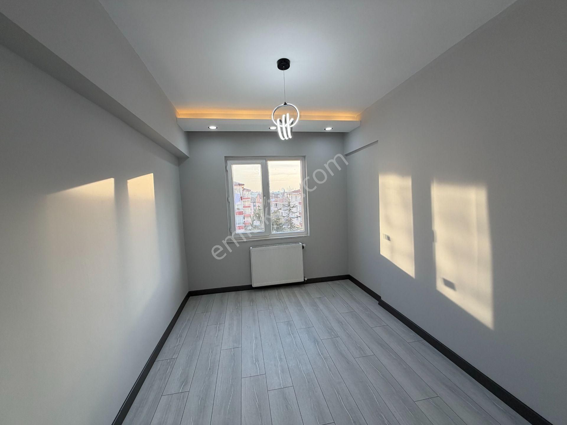 Göktaş'tan█fatih Mah.merkezi Konumda Full Yapılı 1.kat 3+1 Daire - Görsel 22