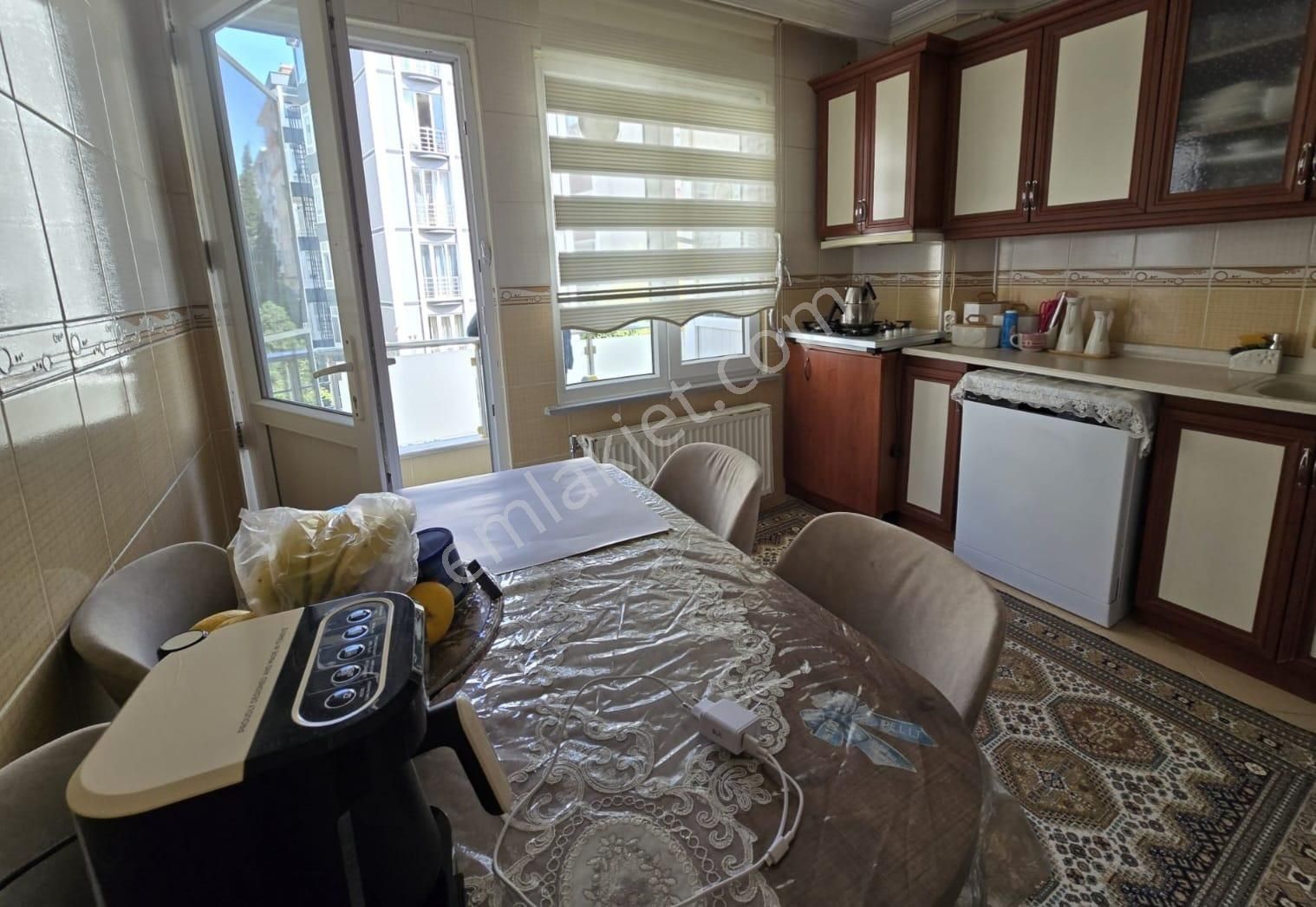 Bağlar Muhittin Mah. Geniş 3+1 Daire - Görsel 3