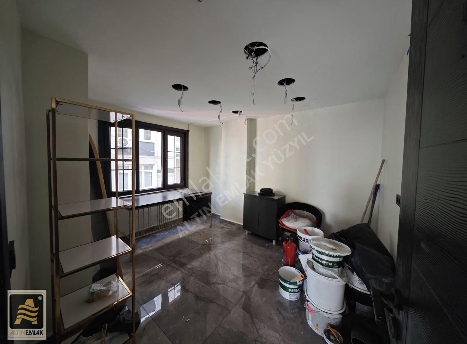 Barbaros Cd. Üzerinde Kiralık Vitrin Değeri Yüksek 2 Katl İşyeri - Görsel 5