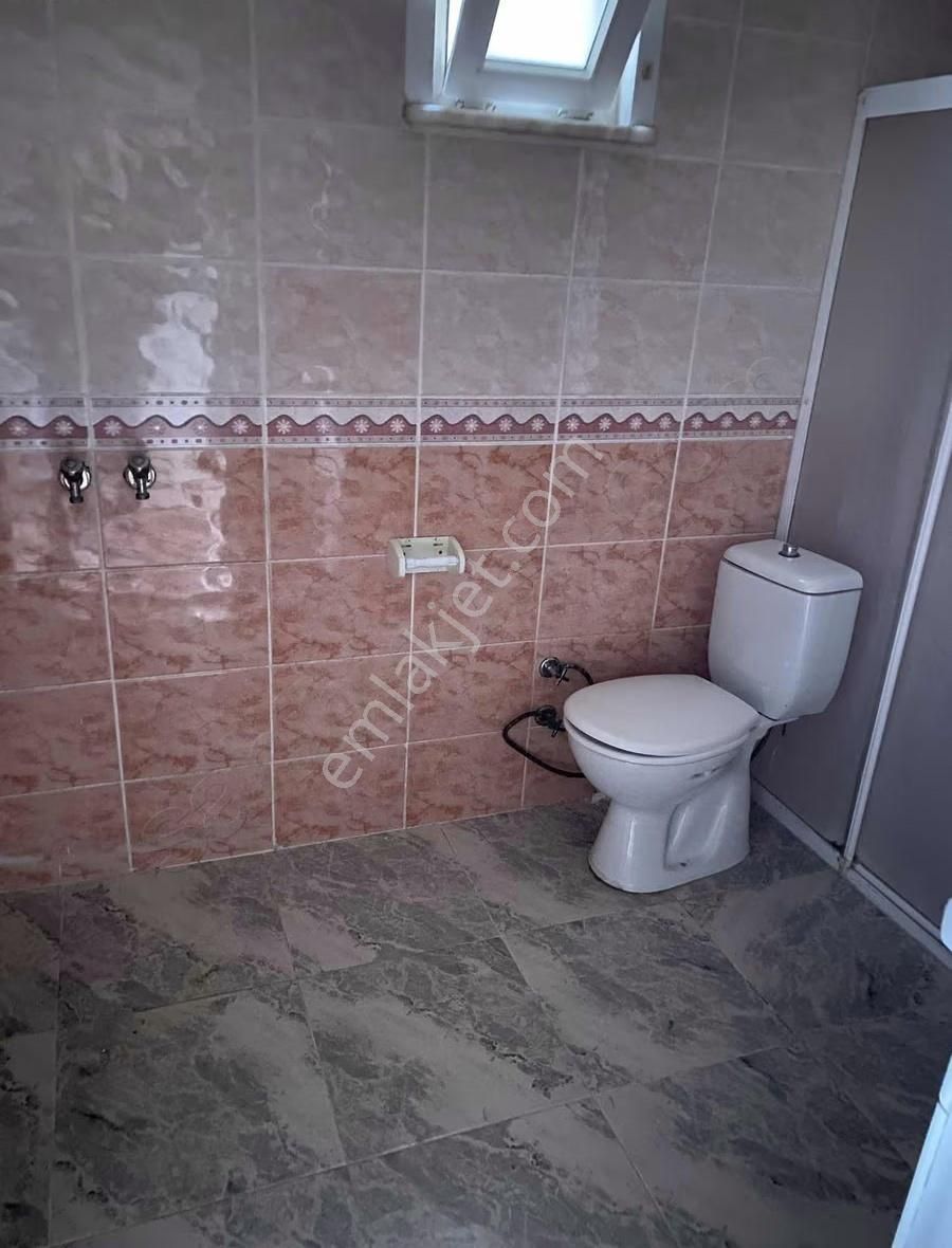 Ordu Caddesi Üzerinde Asansörlü 2+1 Daire - Görsel 15