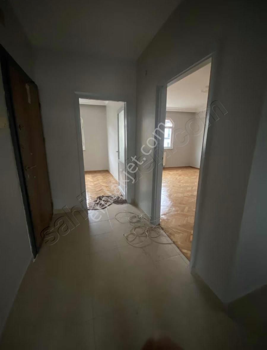 Yıldıztabya Cad. Üzerinde 2+1 Asansörlü Satılık Daire - Görsel 2