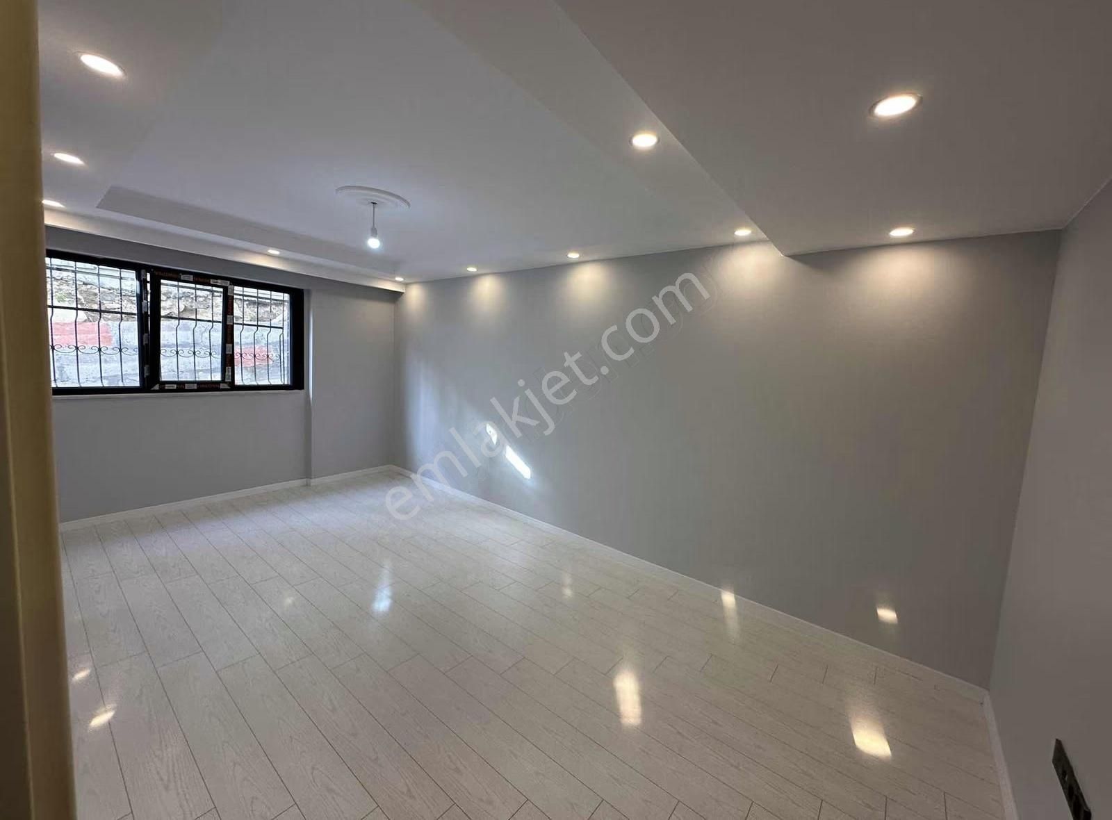 Özer Emlakdan Satılık Ögrenciler Skda 2+1 Daire Sıfır Otoparklı - Görsel 18