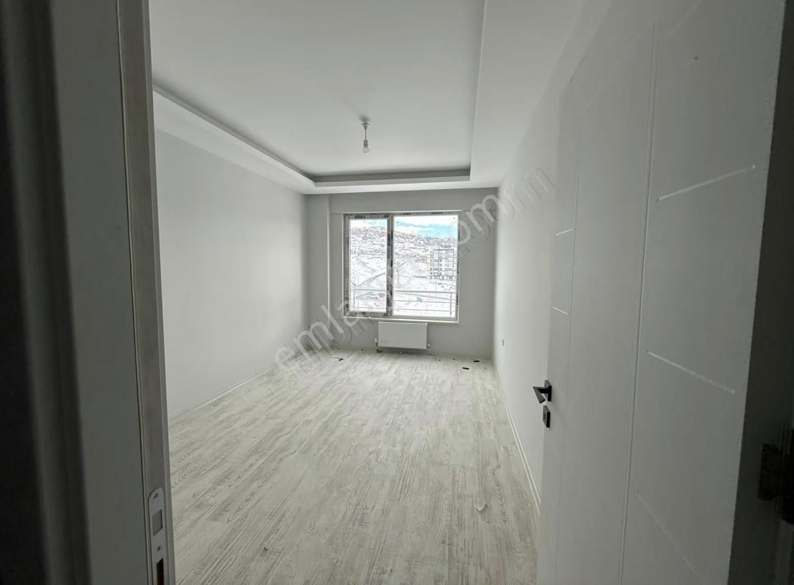 Mimsin Fatih Mahallesinde 3+1 Kombili Yapsat Daire - Görsel 2