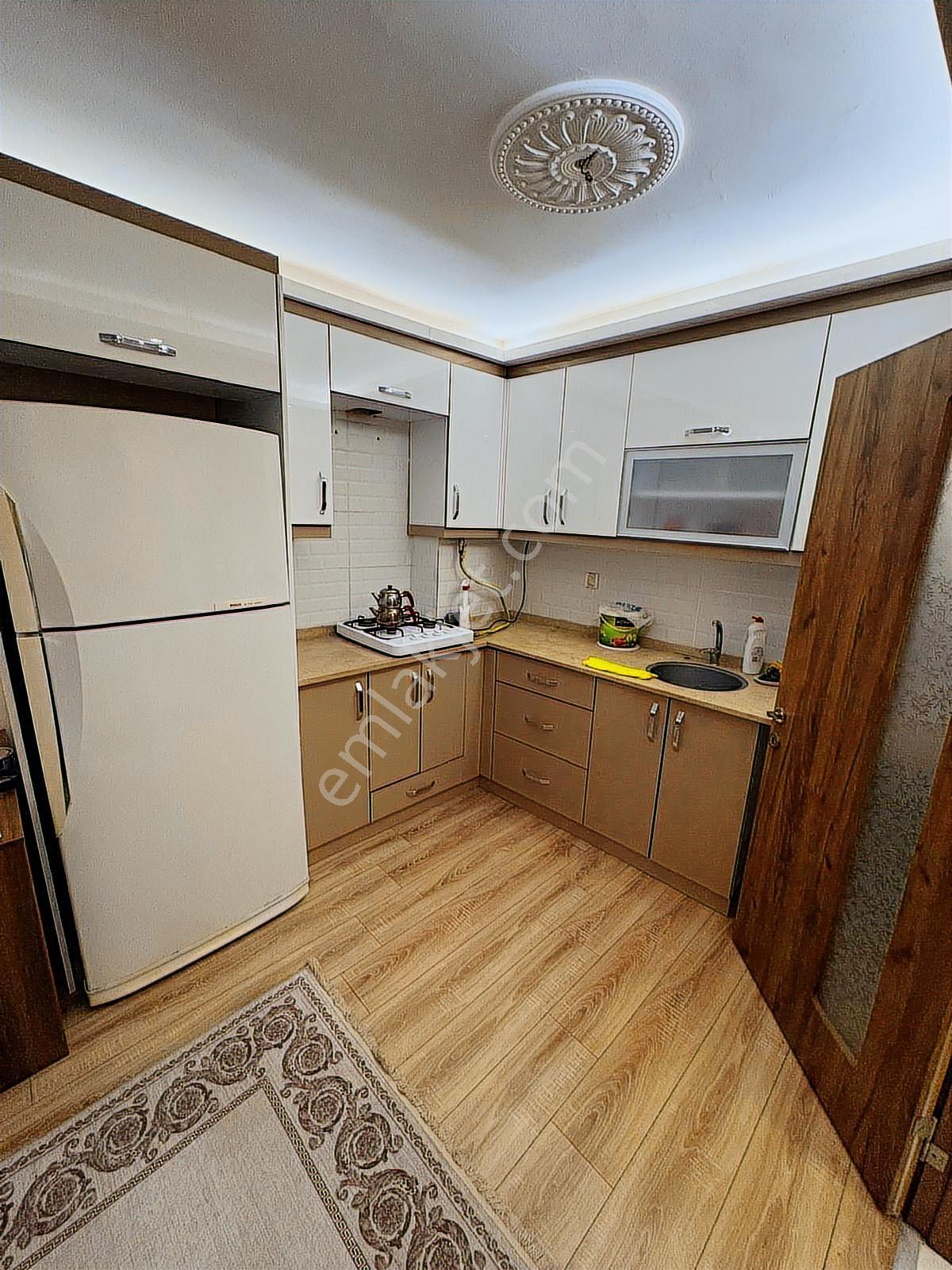 Turpa'dan Hastaneye Yakın | Vatan Mah. Eşyalı Kiralık 2+1 - Görsel 2