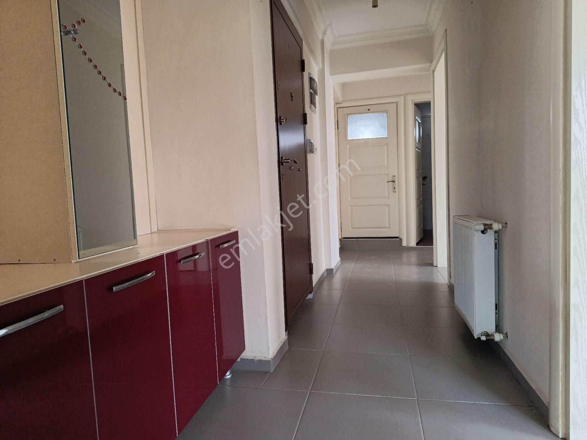 Buket Emlaktan Kiralık 2+1 Daire Ara Kat Doğalgazlı Asansörlü - Görsel 7