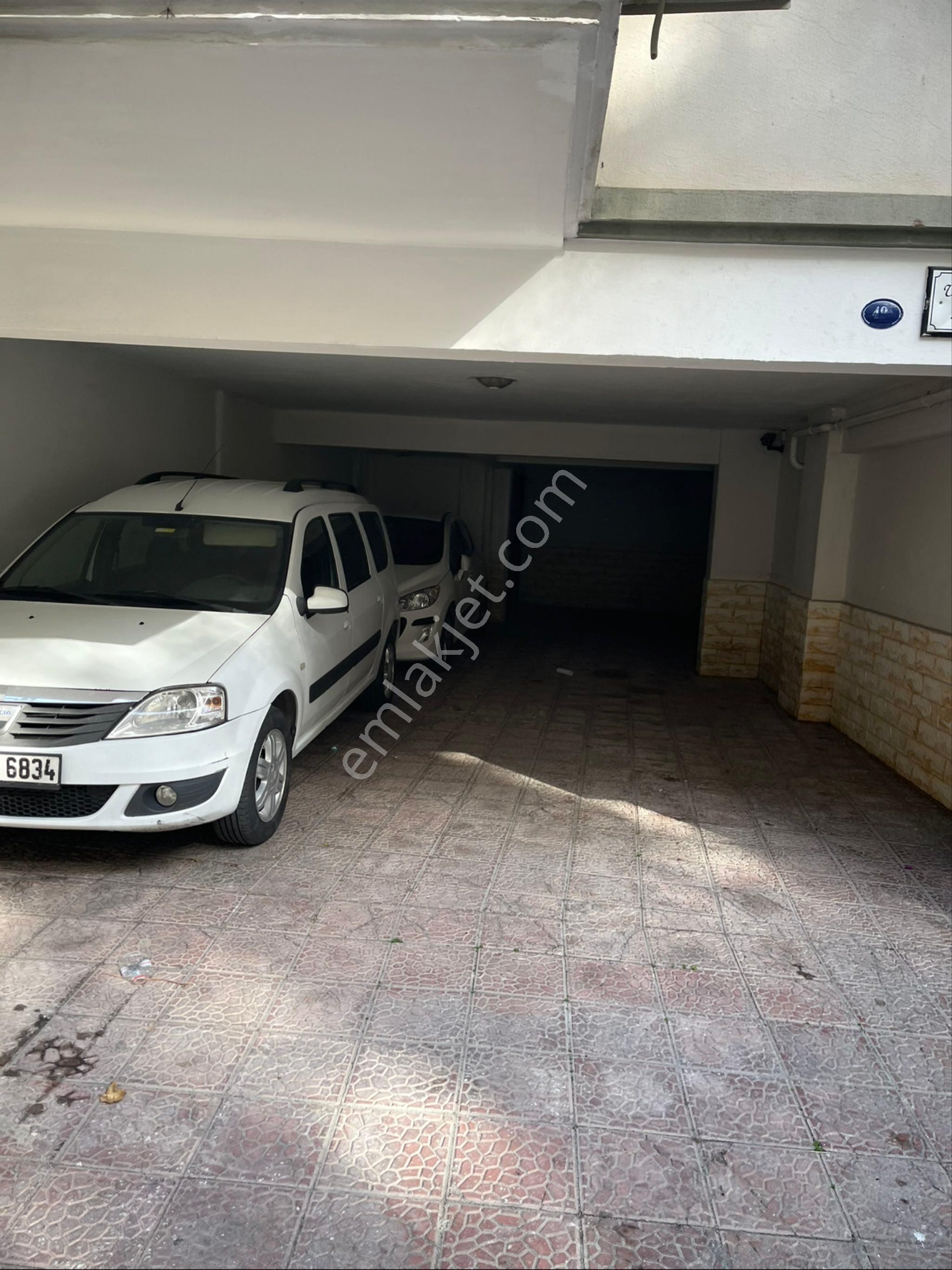 Ogün'den Güzelyalı Merkezde Asansörlü Otoparklı Arakat Genç Binada Satılık Daire - Görsel 30