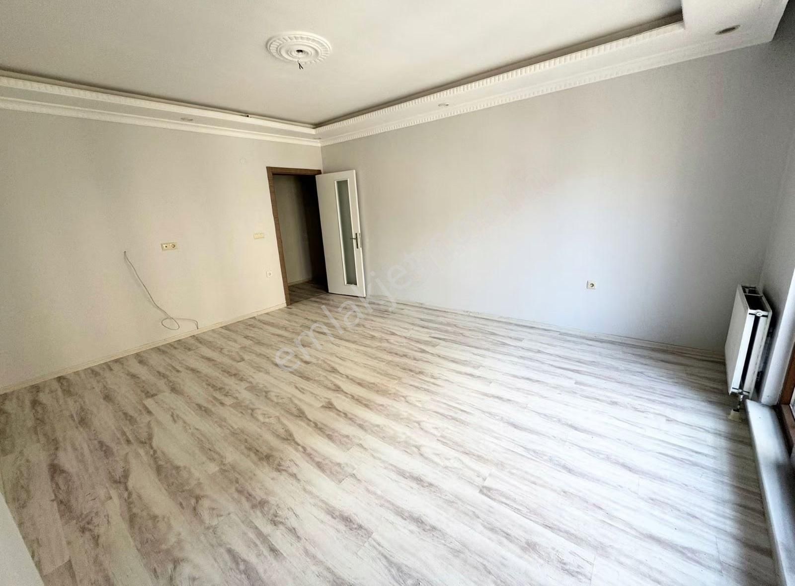 Esentepe Mh 5 Yaşında 2+1 1. Kat Krediye Uygun Asansörlü - Görsel 5