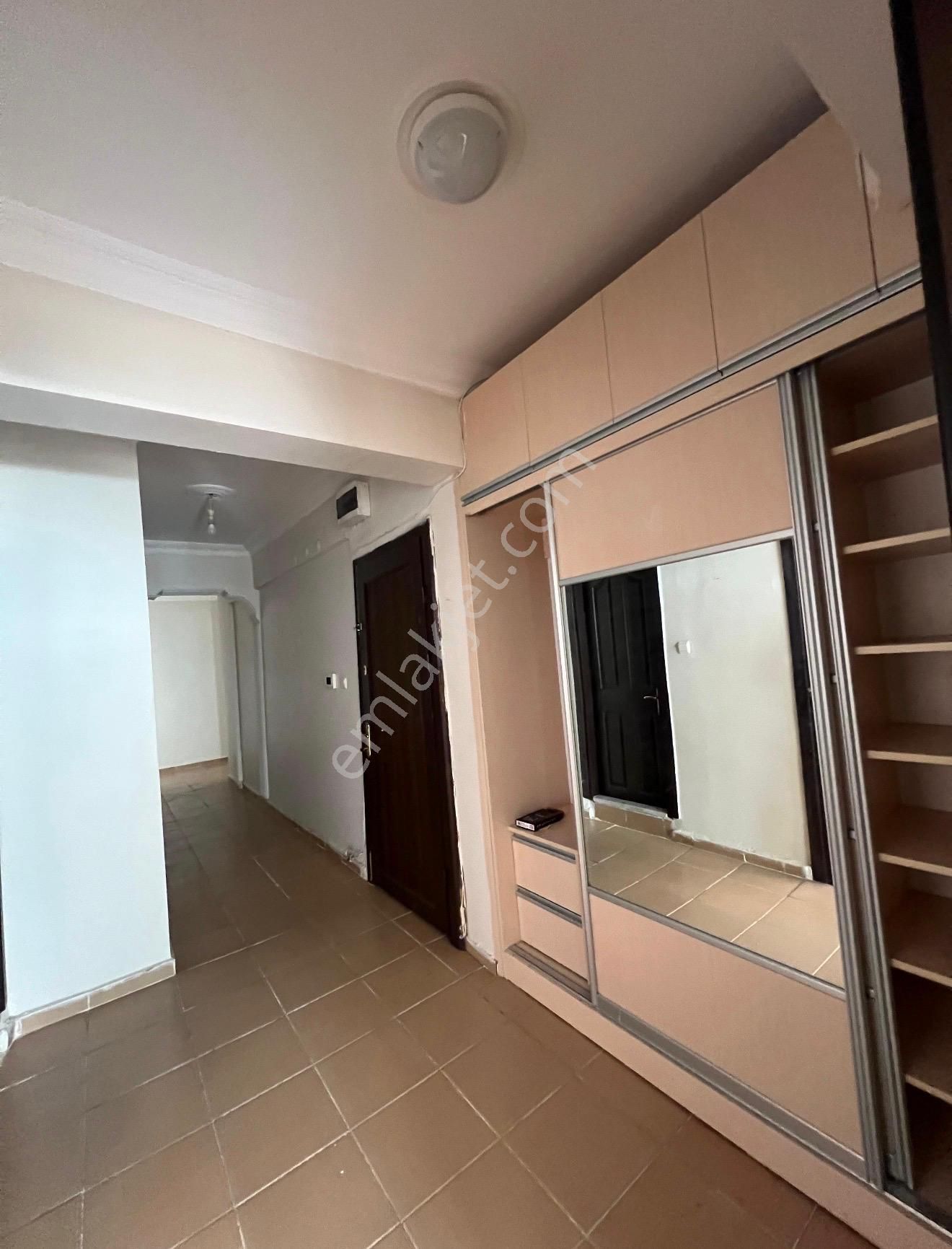 Akademi'den Espark Yakını Ara Kat Çift Balkonlu Geniş 3+1 - Görsel 12