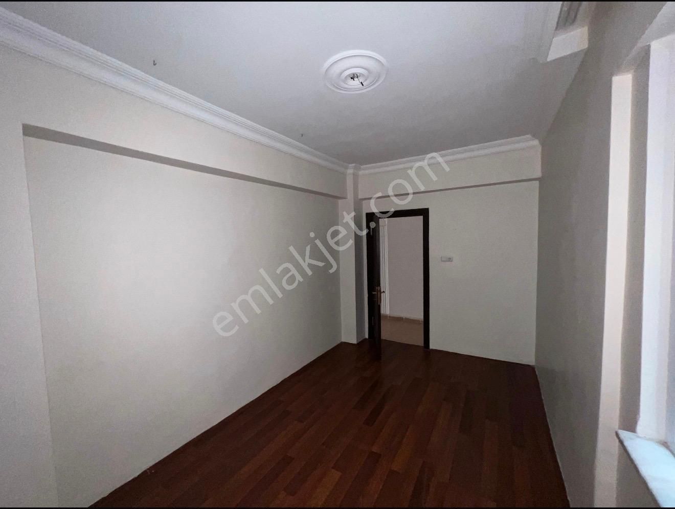 Akademi'den Espark Yakını Ara Kat Çift Balkonlu Geniş 3+1 - Görsel 26