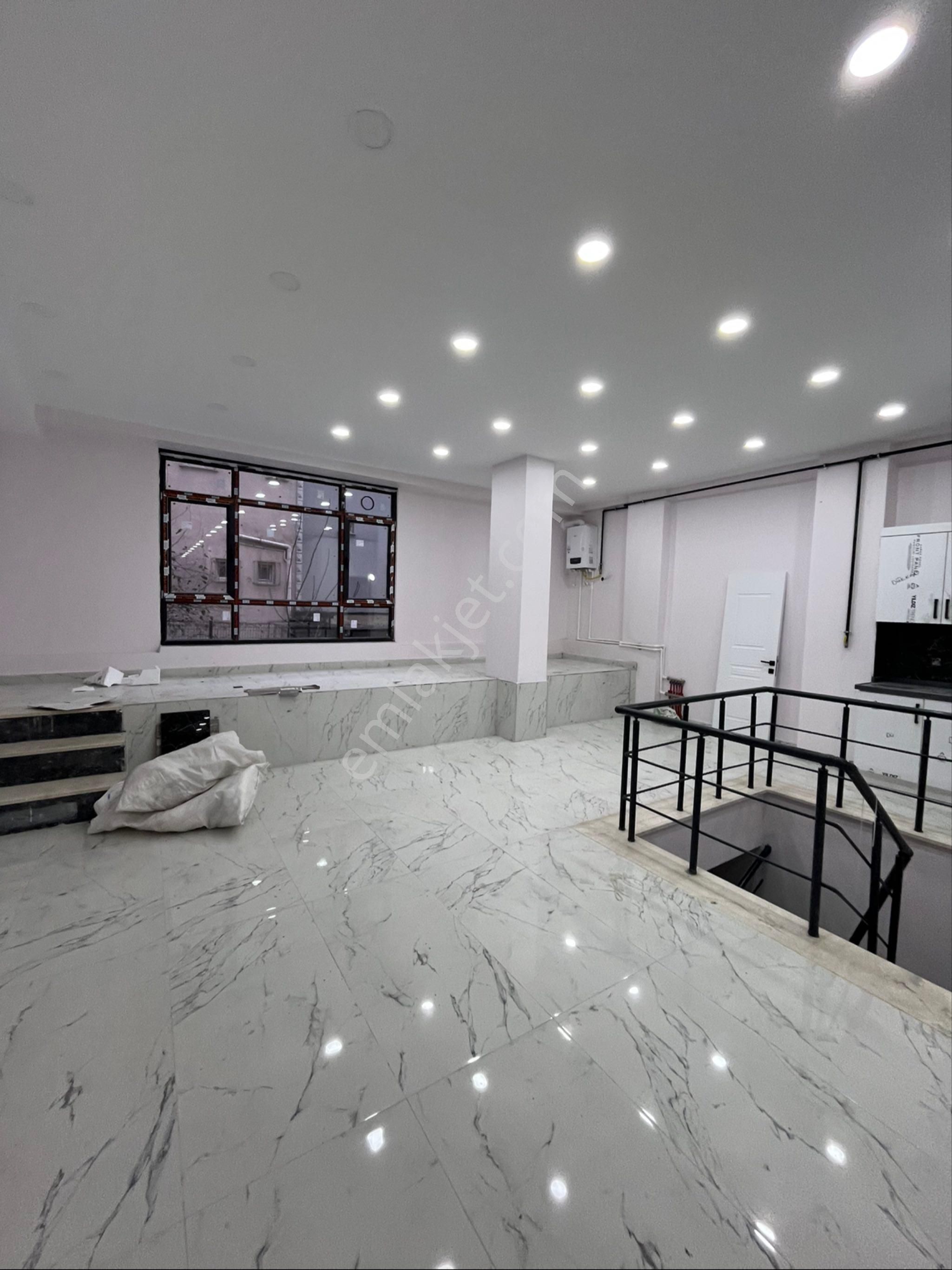 Mutlu Gayrimenkulden Kiralık Dükkan - Görsel 15