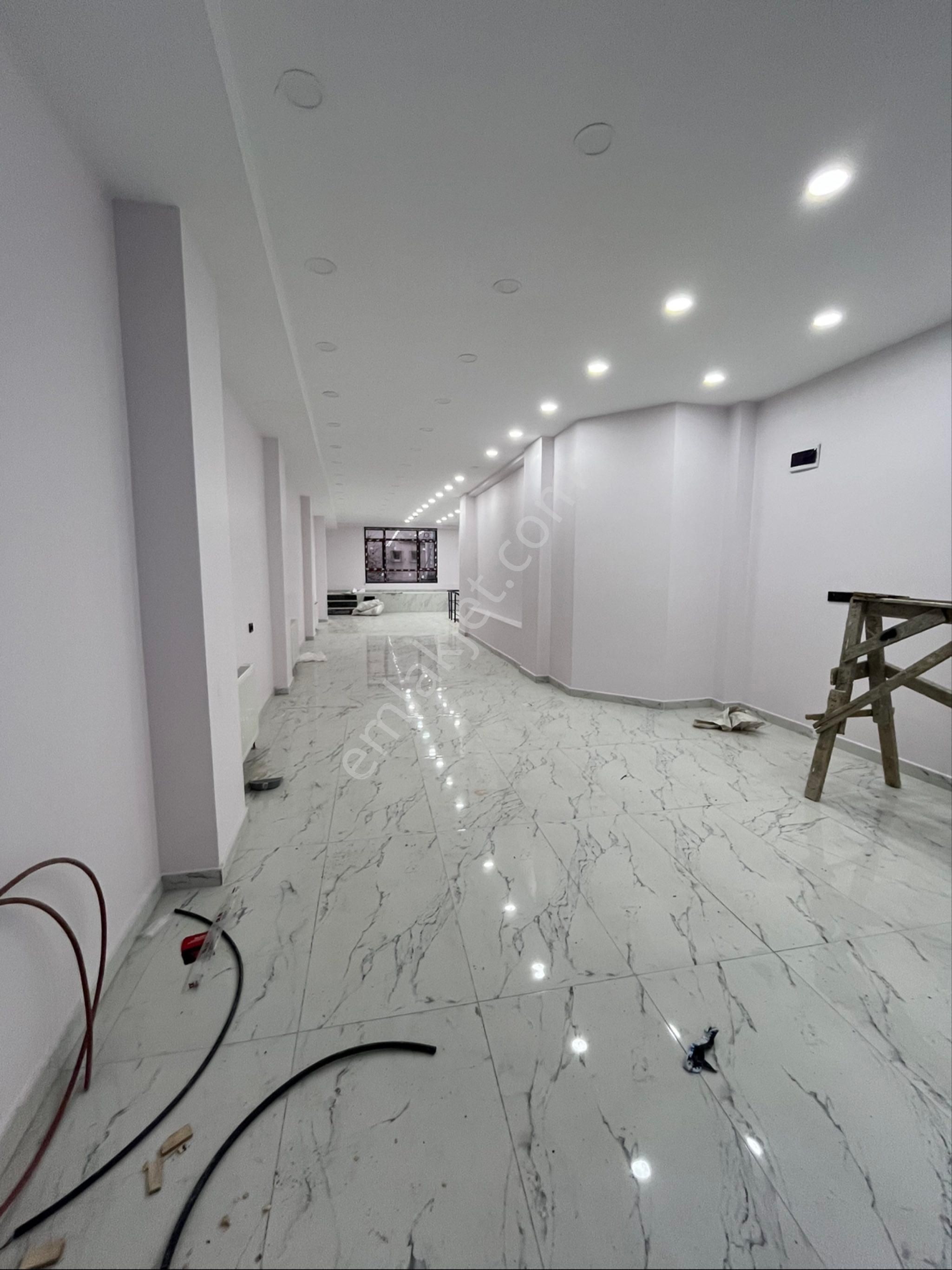 Mutlu Gayrimenkulden Kiralık Dükkan - Görsel 11