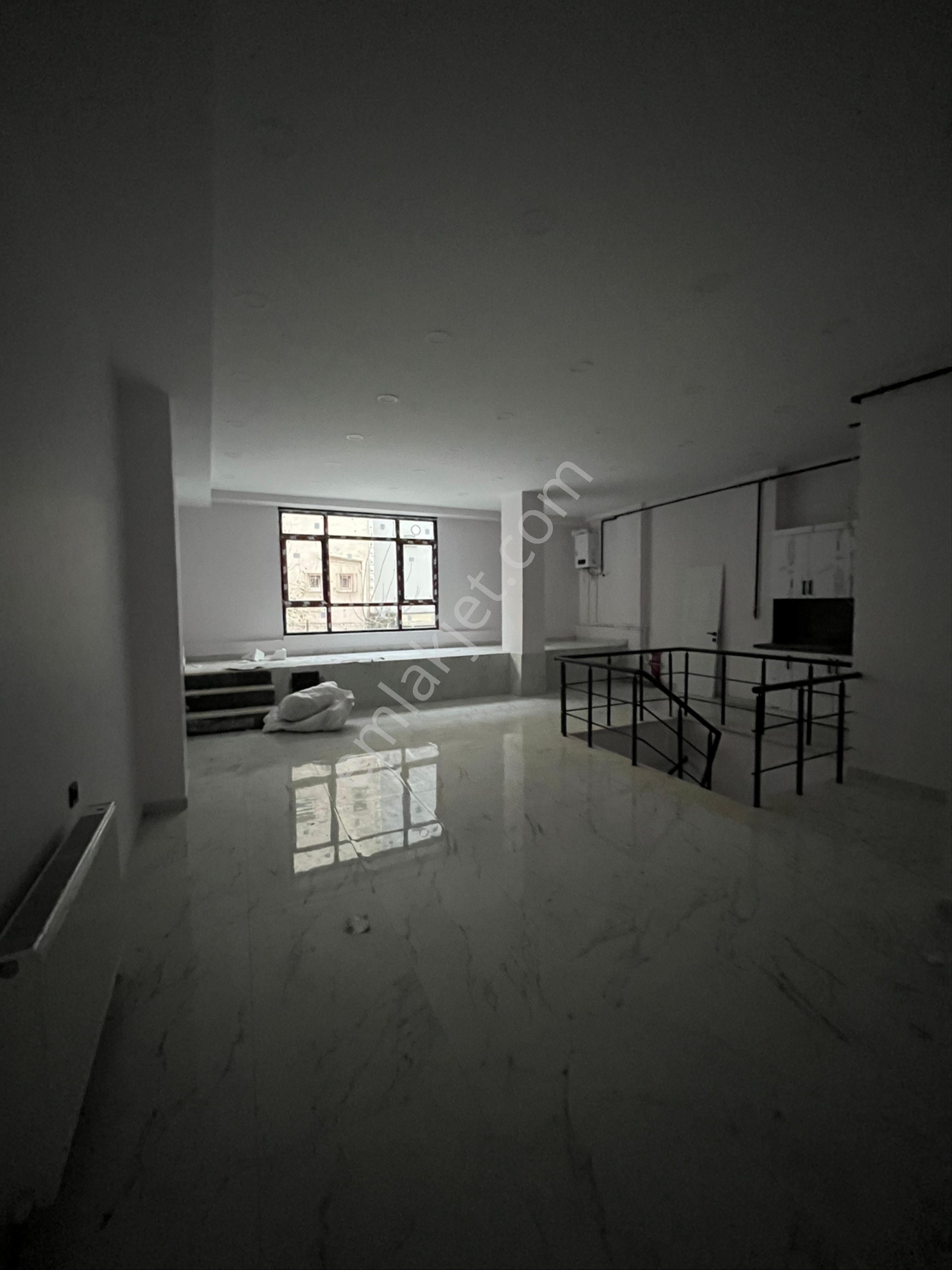 Mutlu Gayrimenkulden Kiralık Dükkan - Görsel 5