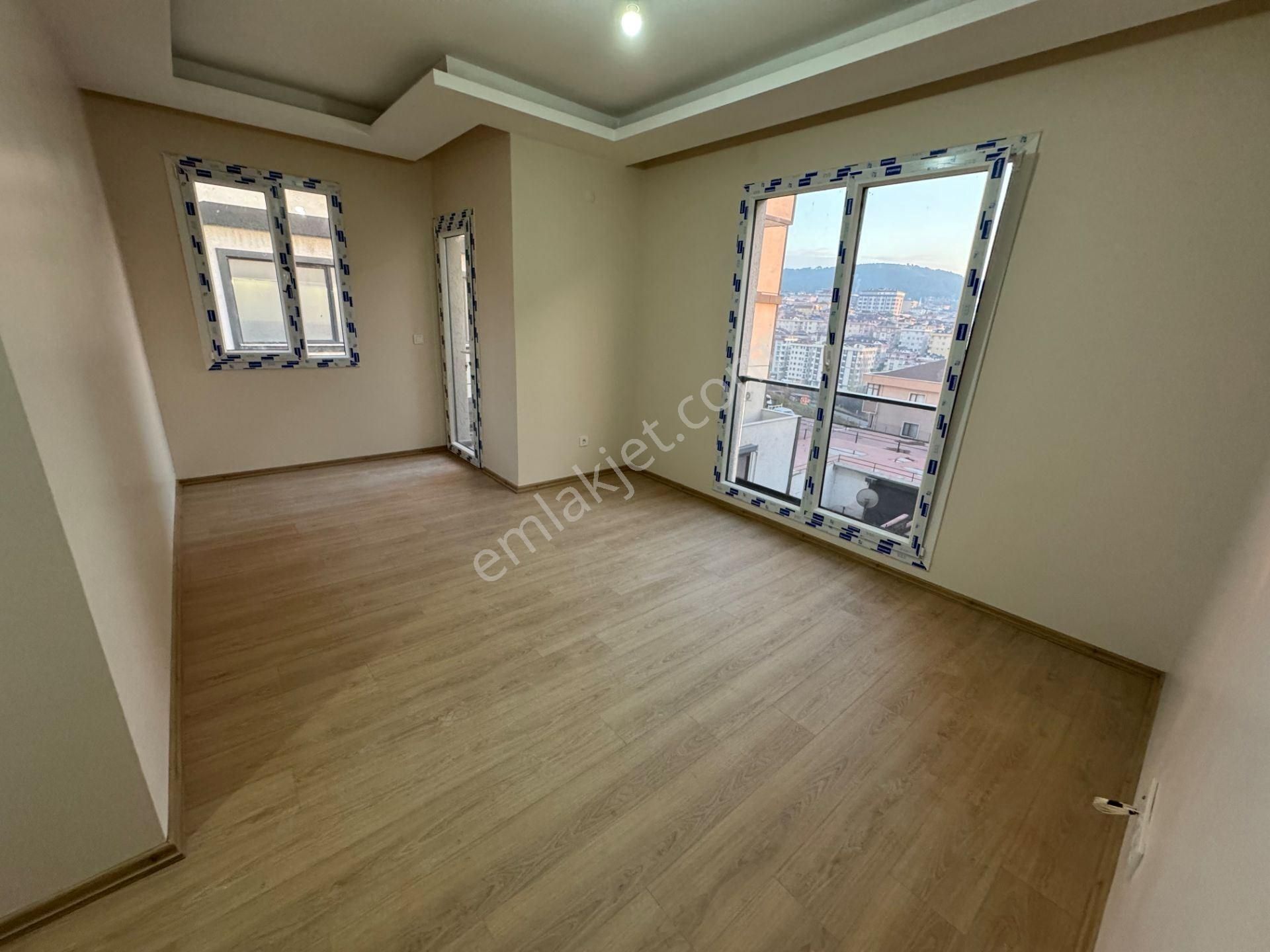 Ataşehir, İnönü Mh.19 Mayıs Cd Üzeri Metroya, Marketlere, 7tepe Üni'ye Yakın 1+1 - Görsel 30