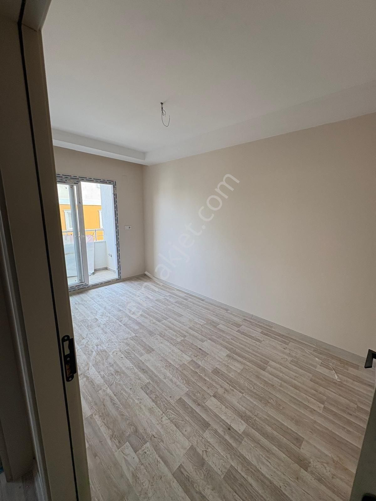 Thor'dan Tarsus Atatürk Mahallesinde Doğalgazlı 3+1kiralık Daire - Görsel 16