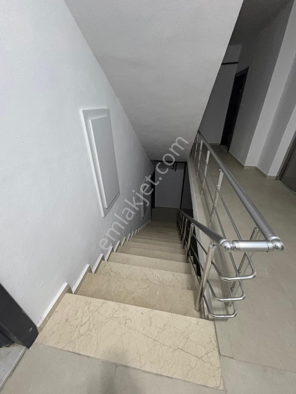 Thor'dan Tarsus Atatürk Mahallesinde Doğalgazlı 3+1kiralık Daire - Görsel 6