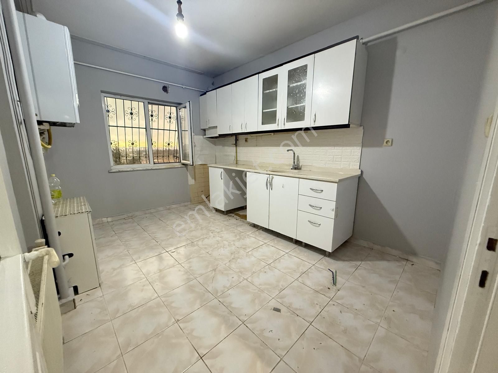 Şehirhastanesi Arkası Dsi Tokilerde Doğalgazlı 3+1 Daire - Görsel 3