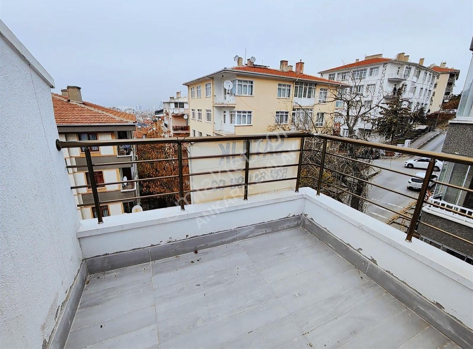 Ankara Emlaktan Esat Hacıyolu Yeni Bina Öncephe Dubleks Satılık - Görsel 12