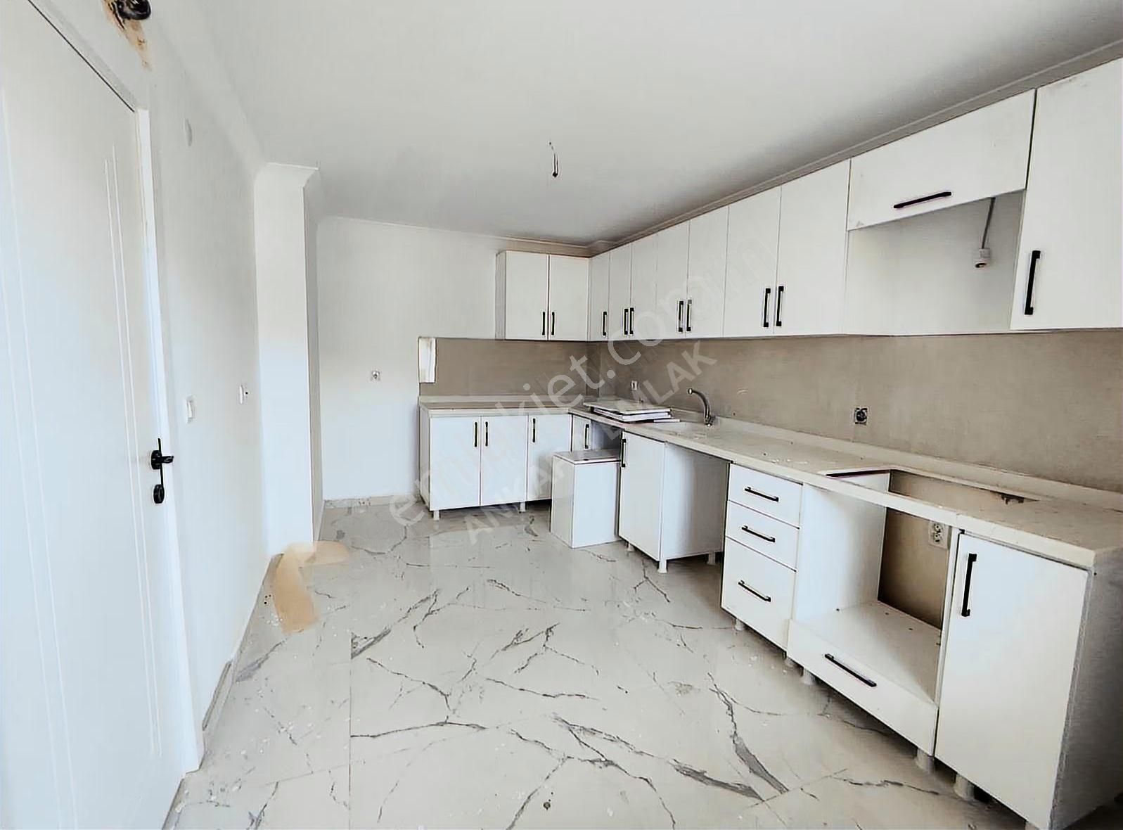 Ankara Emlaktan Esat Hacıyolu Yeni Bina Öncephe Dubleks Satılık - Görsel 17