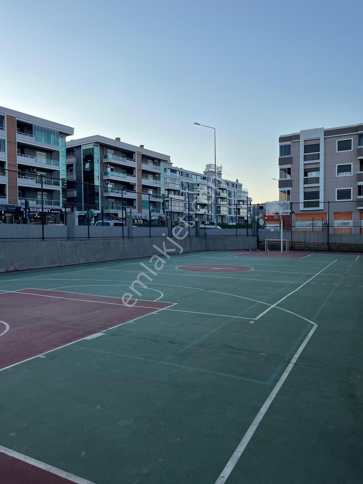 Çiçekpark Sitesi'ndeotoparklı,havuzlu,7/24 Güvenlikli Lüks Daire - Görsel 33