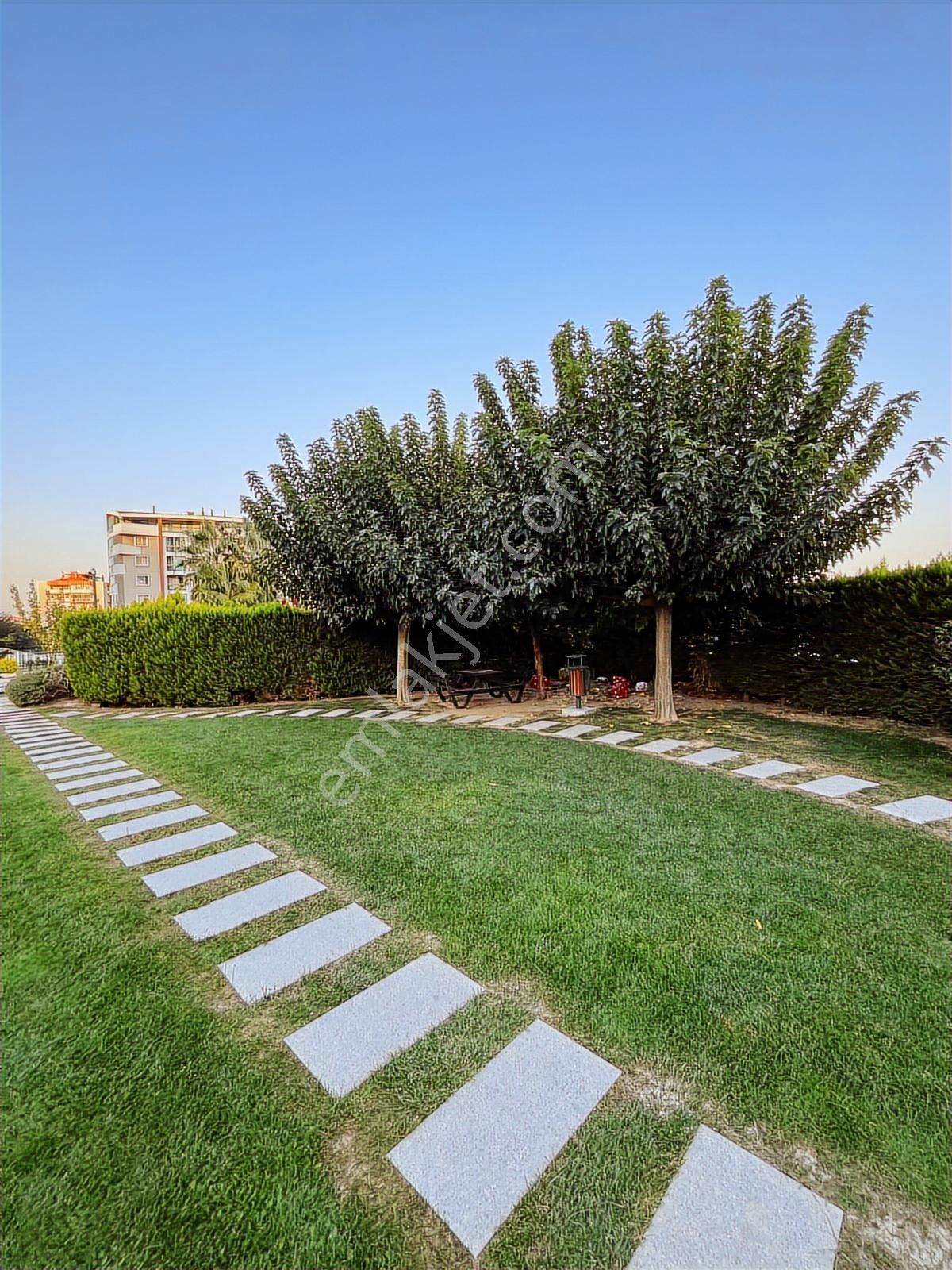 Çiçekpark Sitesi'ndeotoparklı,havuzlu,7/24 Güvenlikli Lüks Daire - Görsel 14