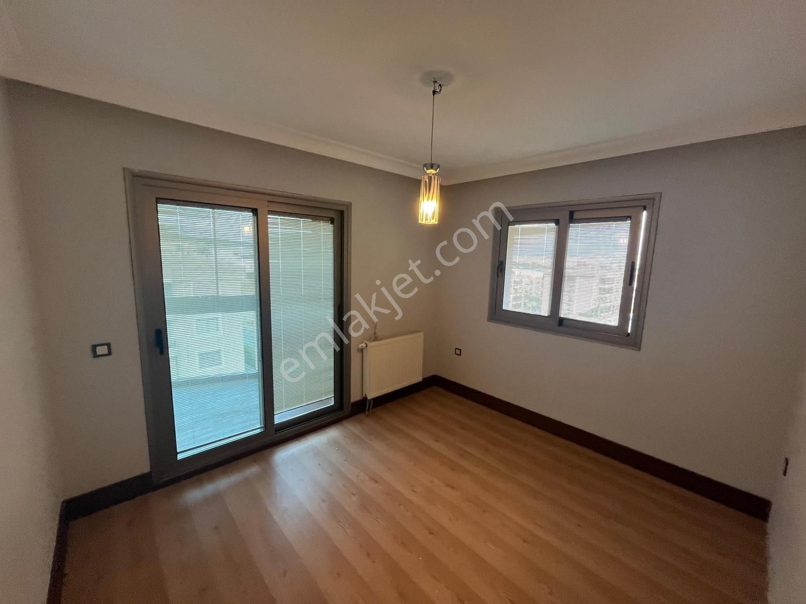 Çiçekpark Sitesi'ndeotoparklı,havuzlu,7/24 Güvenlikli Lüks Daire - Görsel 13