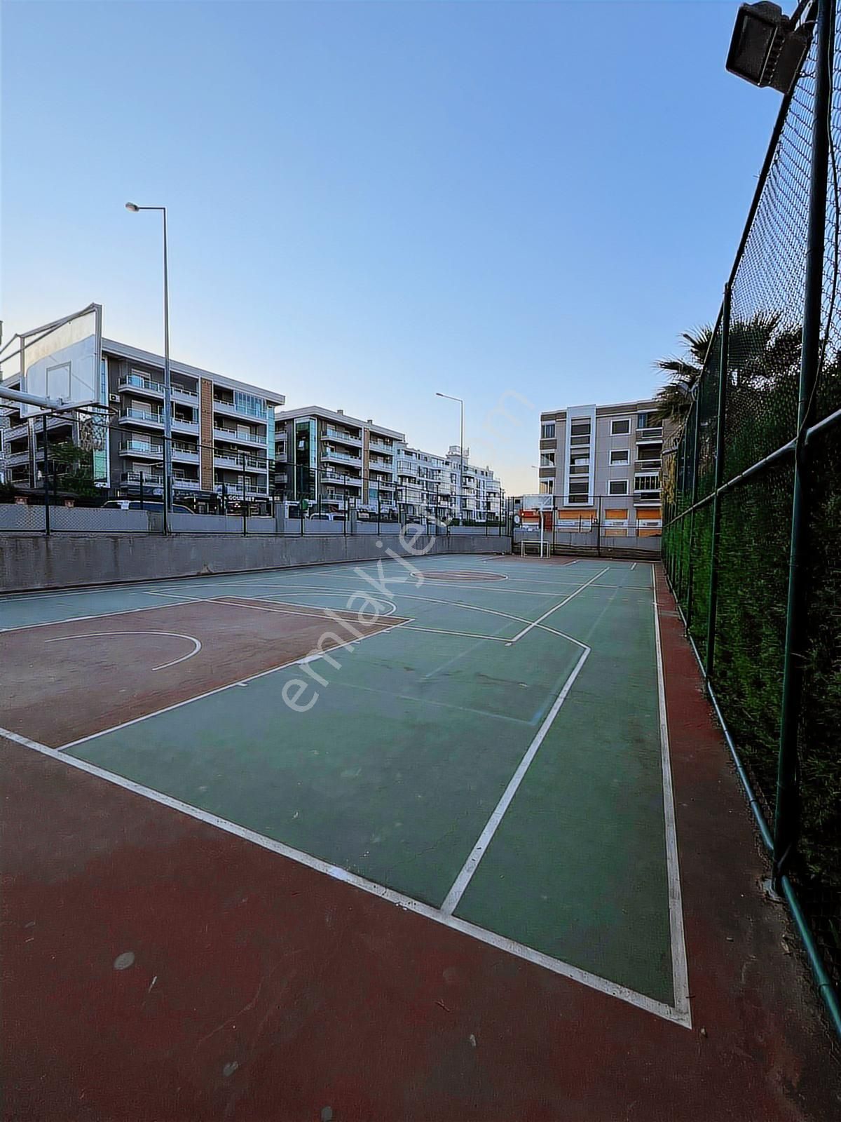 Çiçekpark Sitesi'ndeotoparklı,havuzlu,7/24 Güvenlikli Lüks Daire - Görsel 18