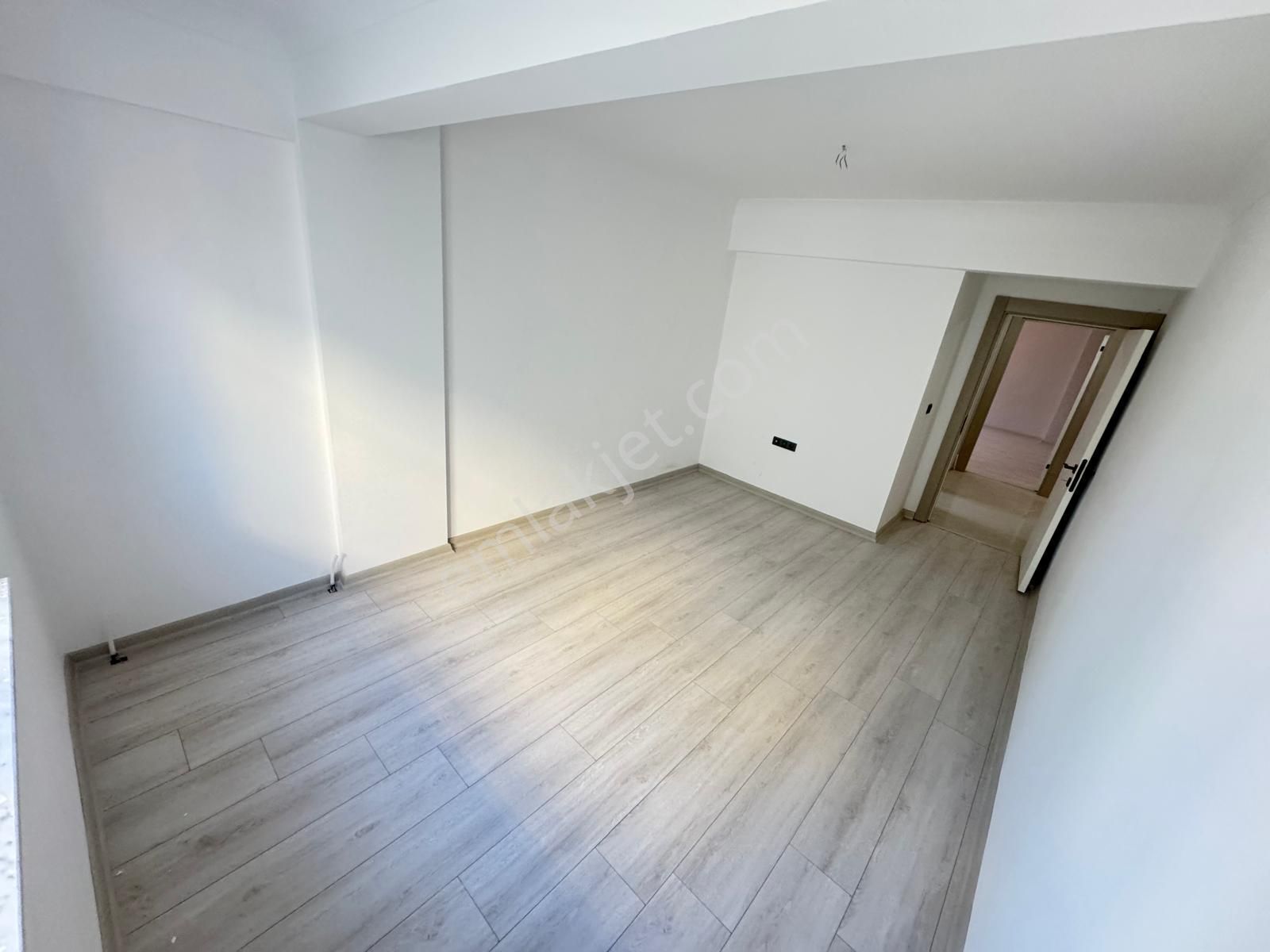 Hayal ! Den Pınarbaşı Mh'de Sıfır Binada E. Banyolu Katta Ful Yapılı 3+1 Cam Balkonlu Daire ! - Görsel 16