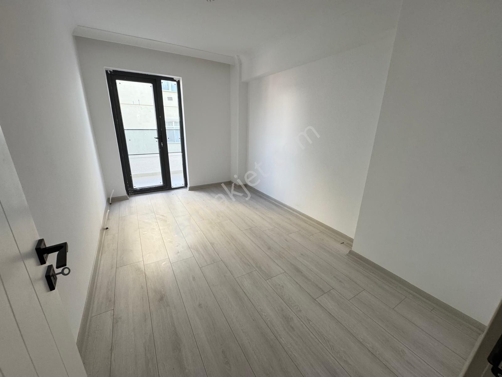 Hayal ! Den Pınarbaşı Mh'de Sıfır Binada E. Banyolu Katta Ful Yapılı 3+1 Cam Balkonlu Daire ! - Görsel 21