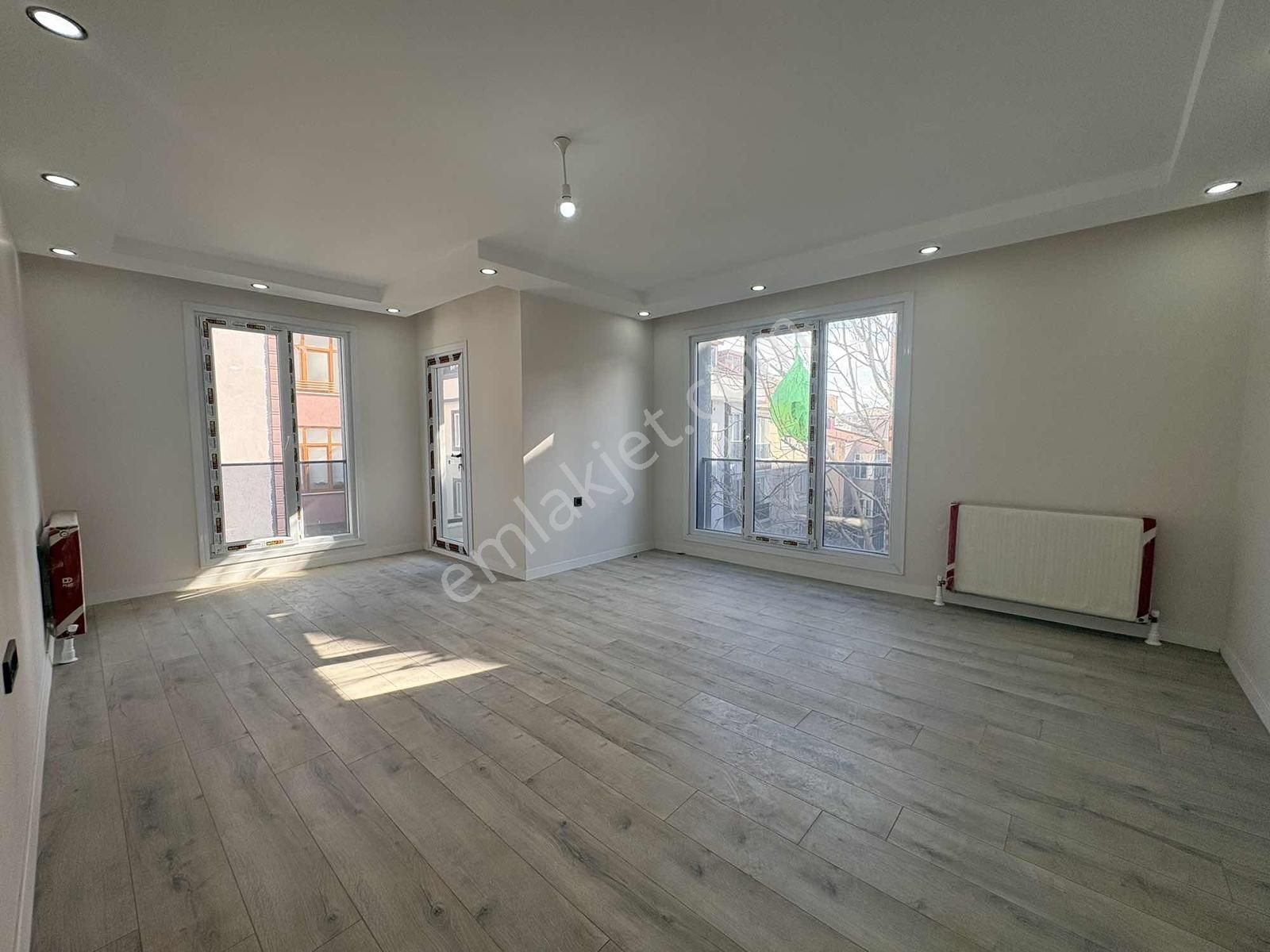 Evport Gyo | Yakuplu Mah Metrobüse Yakın 2+1 Sıfır Arakat Daire - Görsel 12