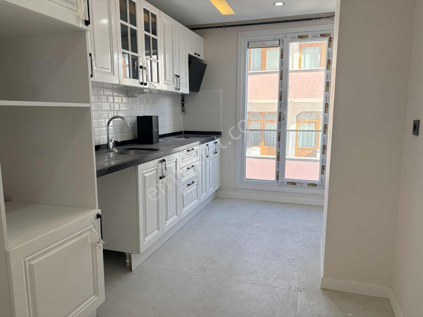 Evport Gyo | Yakuplu Mah Metrobüse Yakın 2+1 Sıfır Arakat Daire - Görsel 17