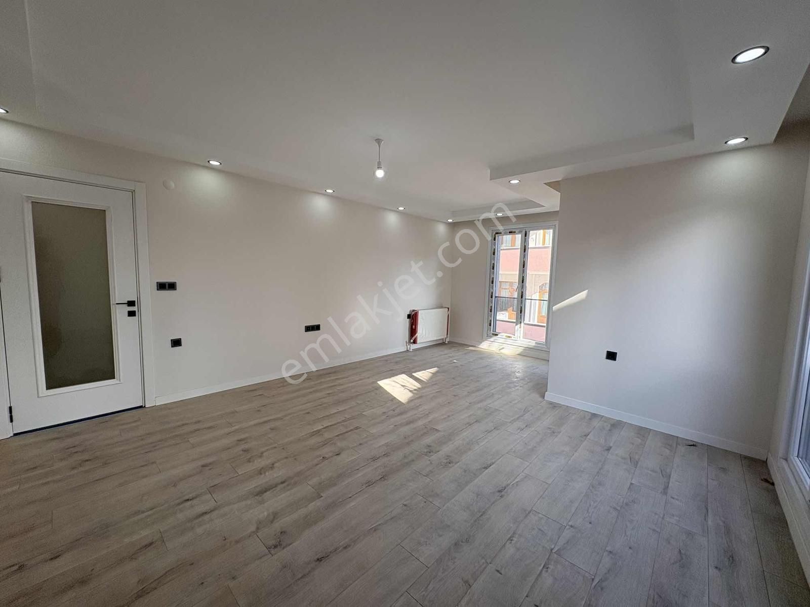 Evport Gyo | Yakuplu Mah Metrobüse Yakın 2+1 Sıfır Arakat Daire - Görsel 11