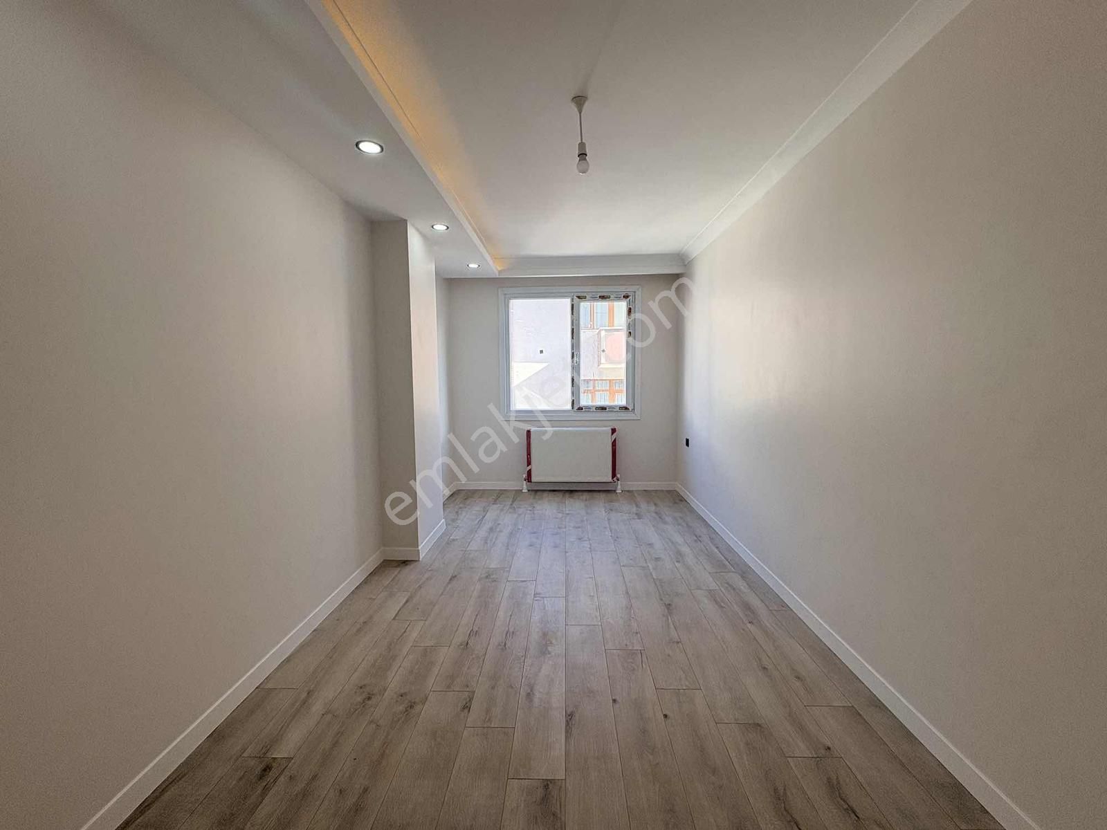 Evport Gyo | Yakuplu Mah Metrobüse Yakın 2+1 Sıfır Arakat Daire - Görsel 4