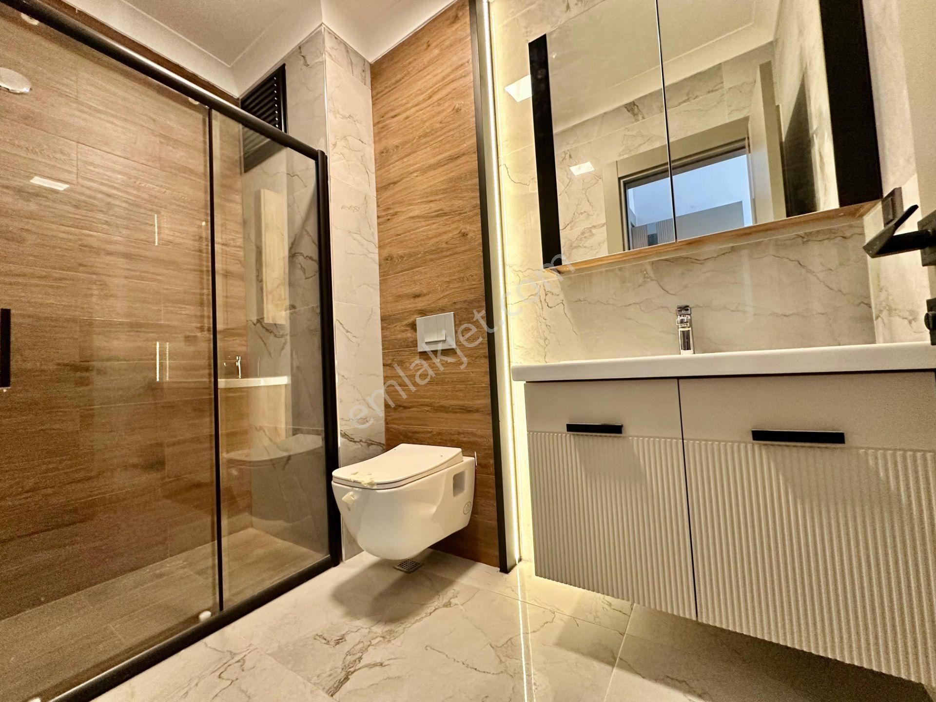 ꧁ay Emlaktan꧂altınkum'da Arakat Modern Tasarım Ebeveyn Banyolu Satılık 2+1 Ultra Lüks Daire - Görsel 15