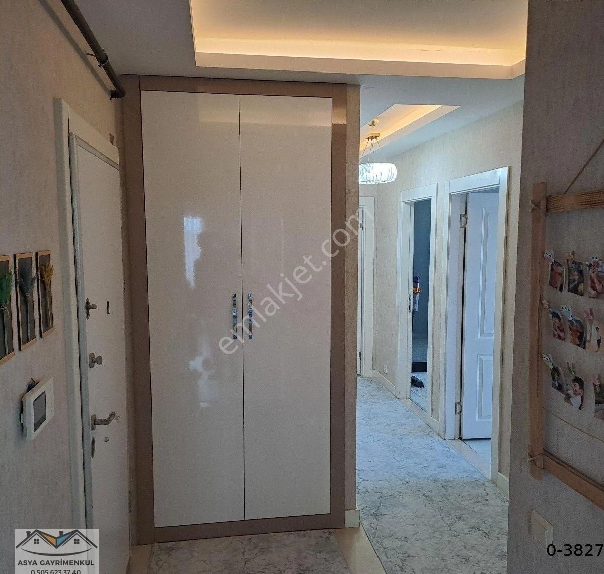 Asya' Dan Doğalgazlı 2+1 Geniş Oturumlu