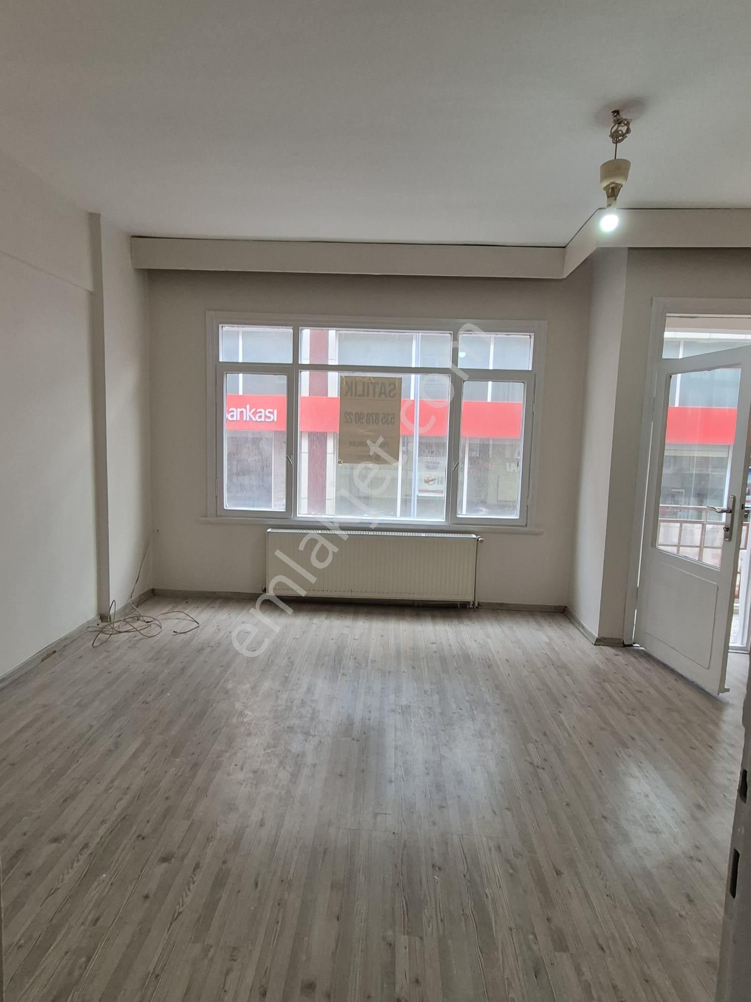 Pendik Uzmanı Cemal Kınay'dan Doğu Mah. Satılık 2+1 Daire - Görsel 2