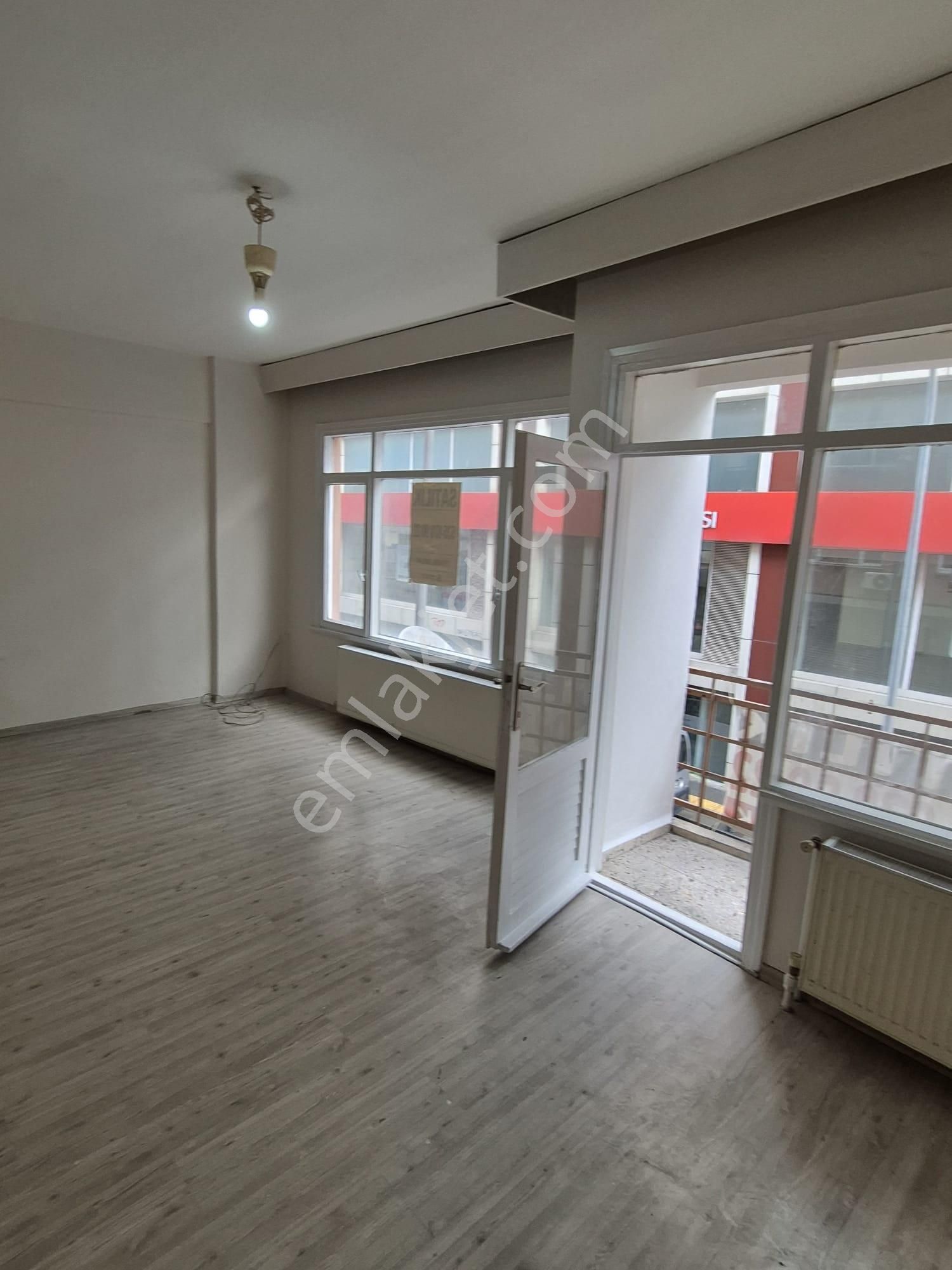 Pendik Uzmanı Cemal Kınay'dan Doğu Mah. Satılık 2+1 Daire - Görsel 5