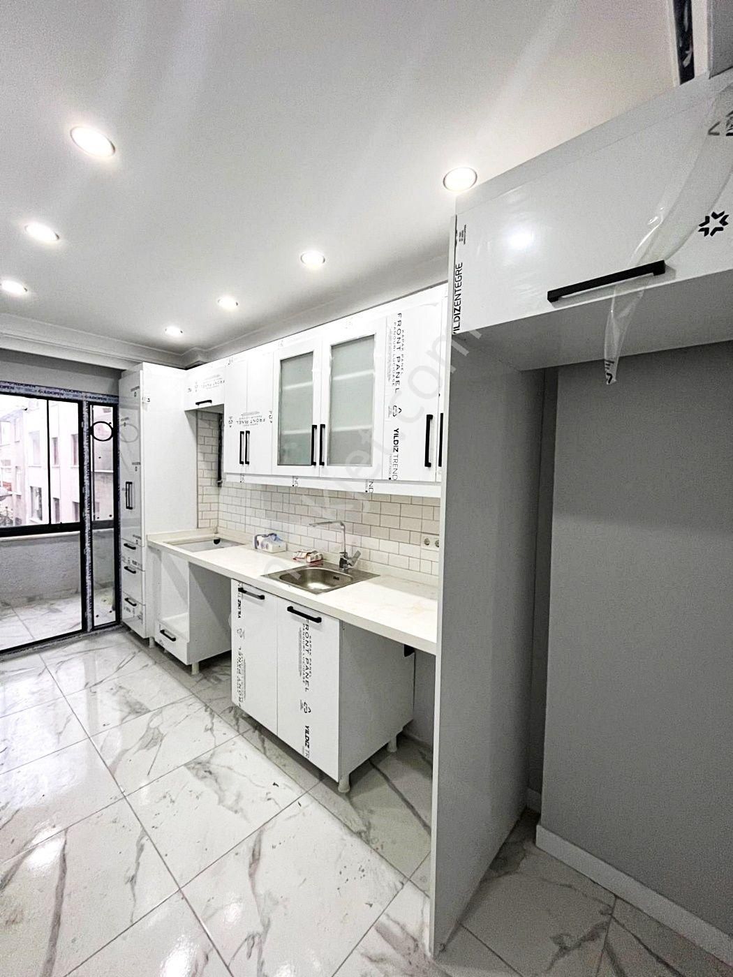Alban'dan Metrobüse 6dk Balkonlu Yeni Binada 100m²2+1 Daire - Görsel 7
