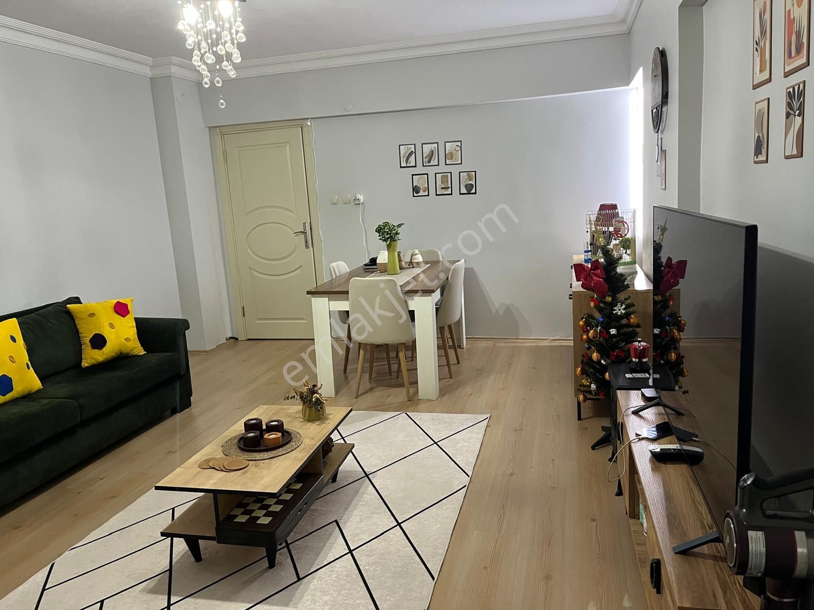 Mertcan Dan Uğurmumcu Mah 2 Banyolu Site İçi 3+1 Fırsat Satılık Daire - Görsel 3