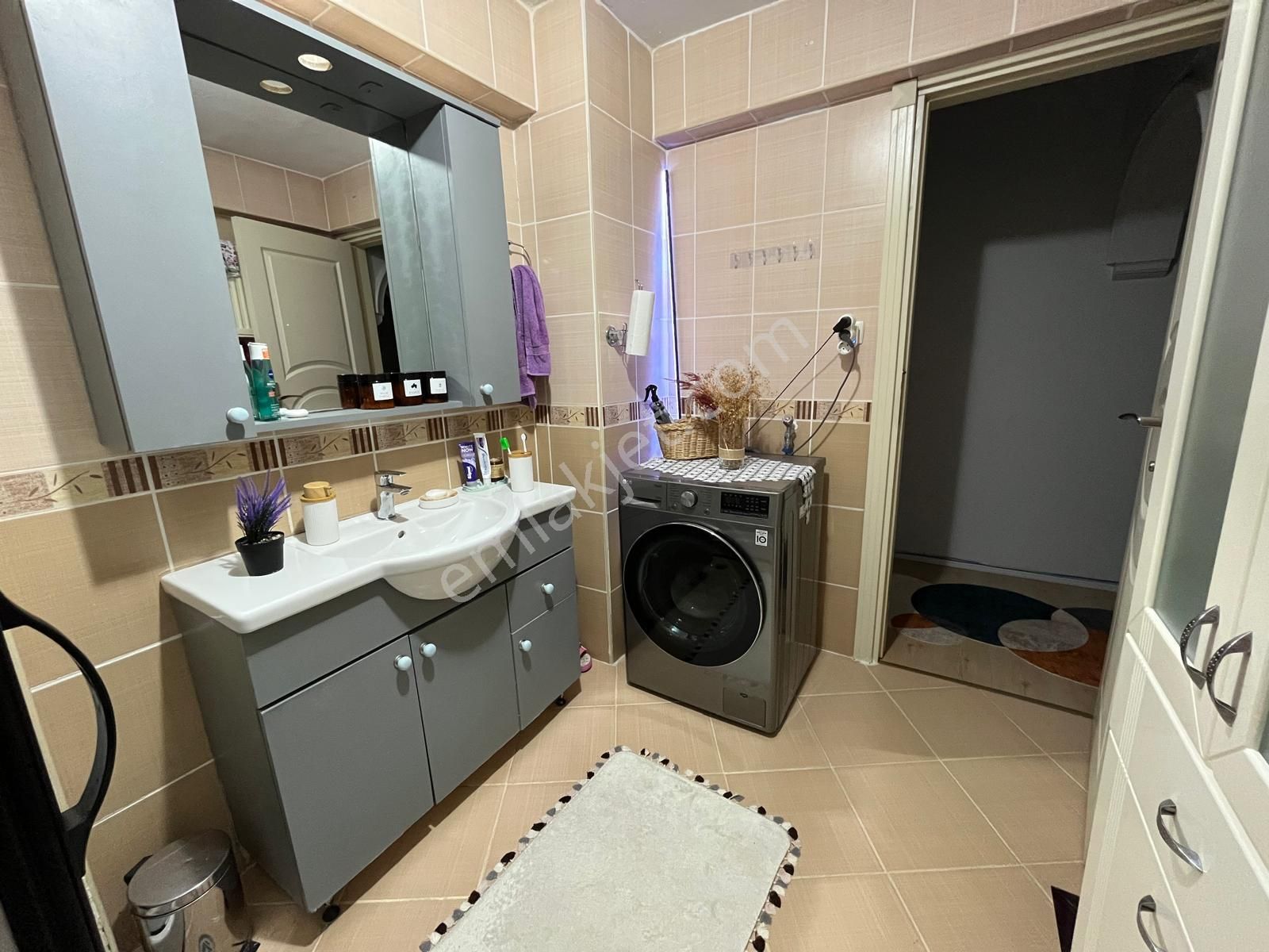 Mertcan Dan Uğurmumcu Mah 2 Banyolu Site İçi 3+1 Fırsat Satılık Daire - Görsel 14